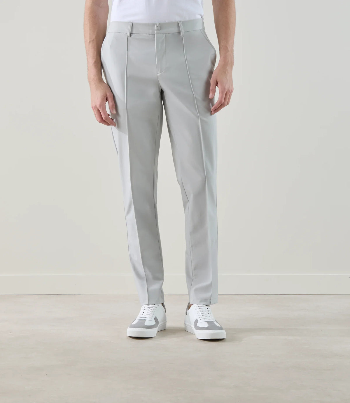 Pantalon ville en tissu technique gris clair - IZAC