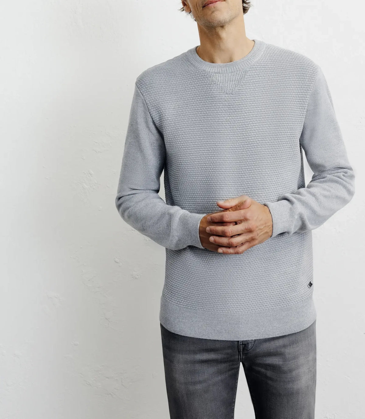 Pull col rond jeux de points gris chiné - IZAC