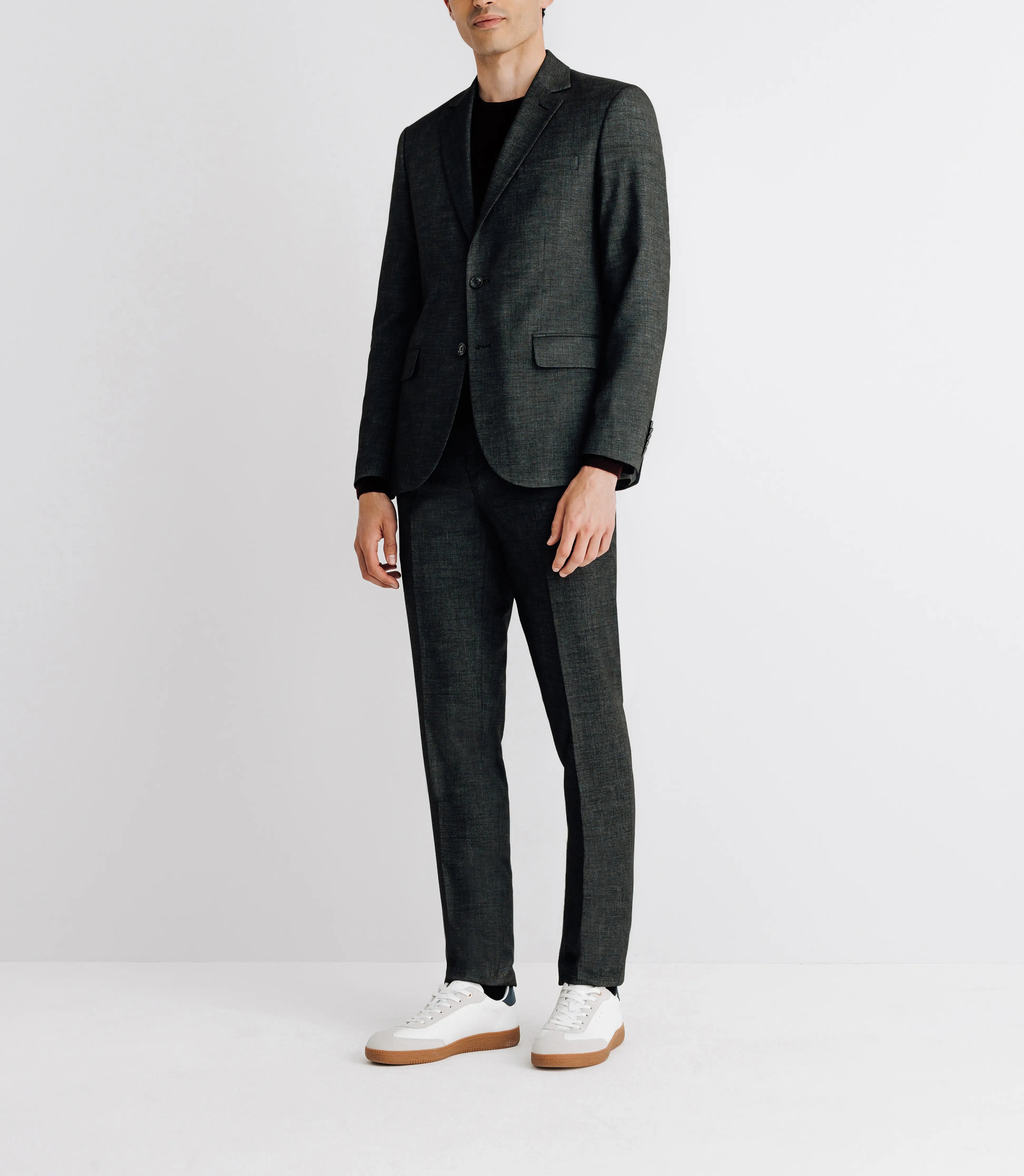 Costume avec 2 boutons noir - IZAC