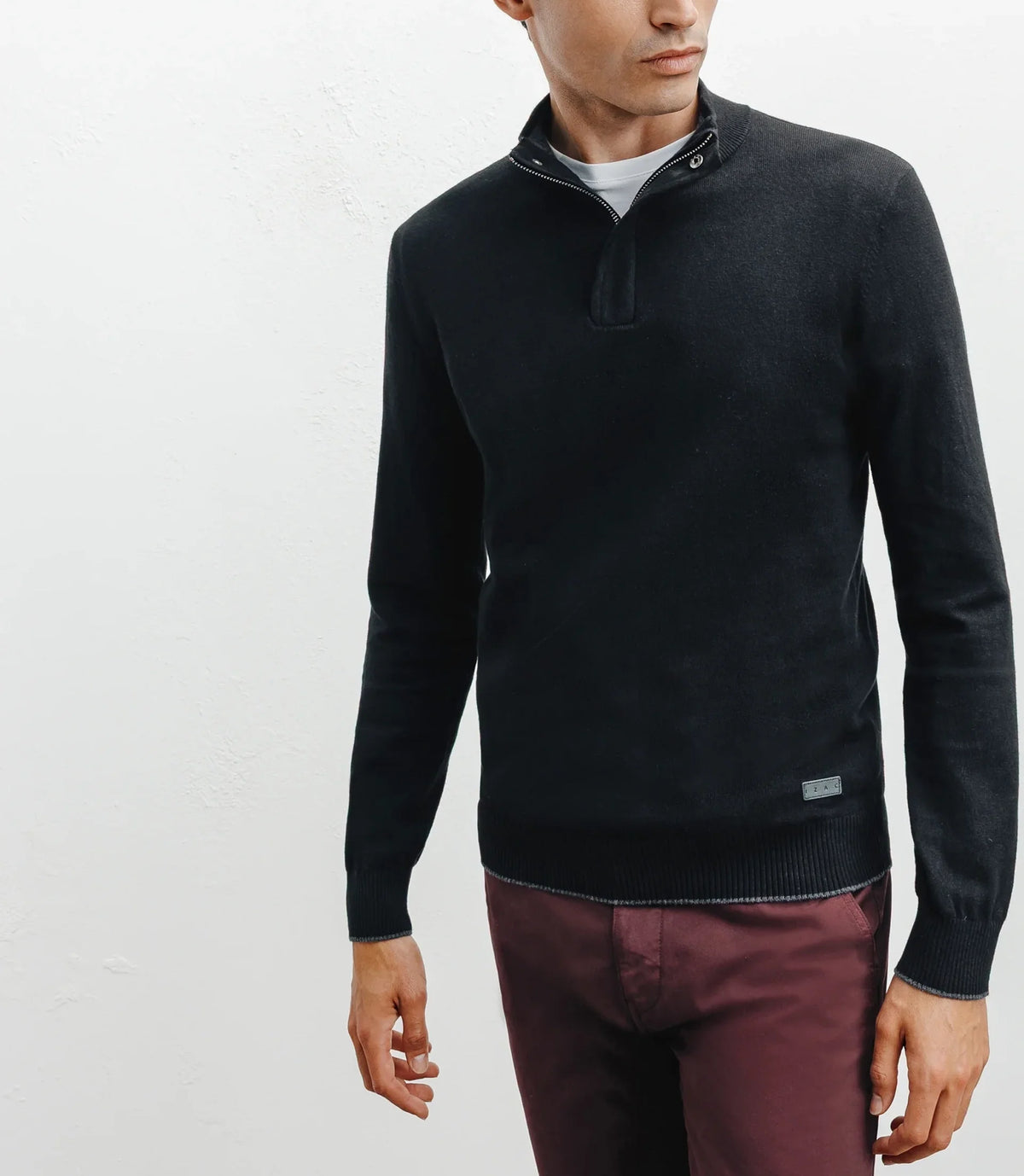 Pull col montant demi zippé noir - IZAC