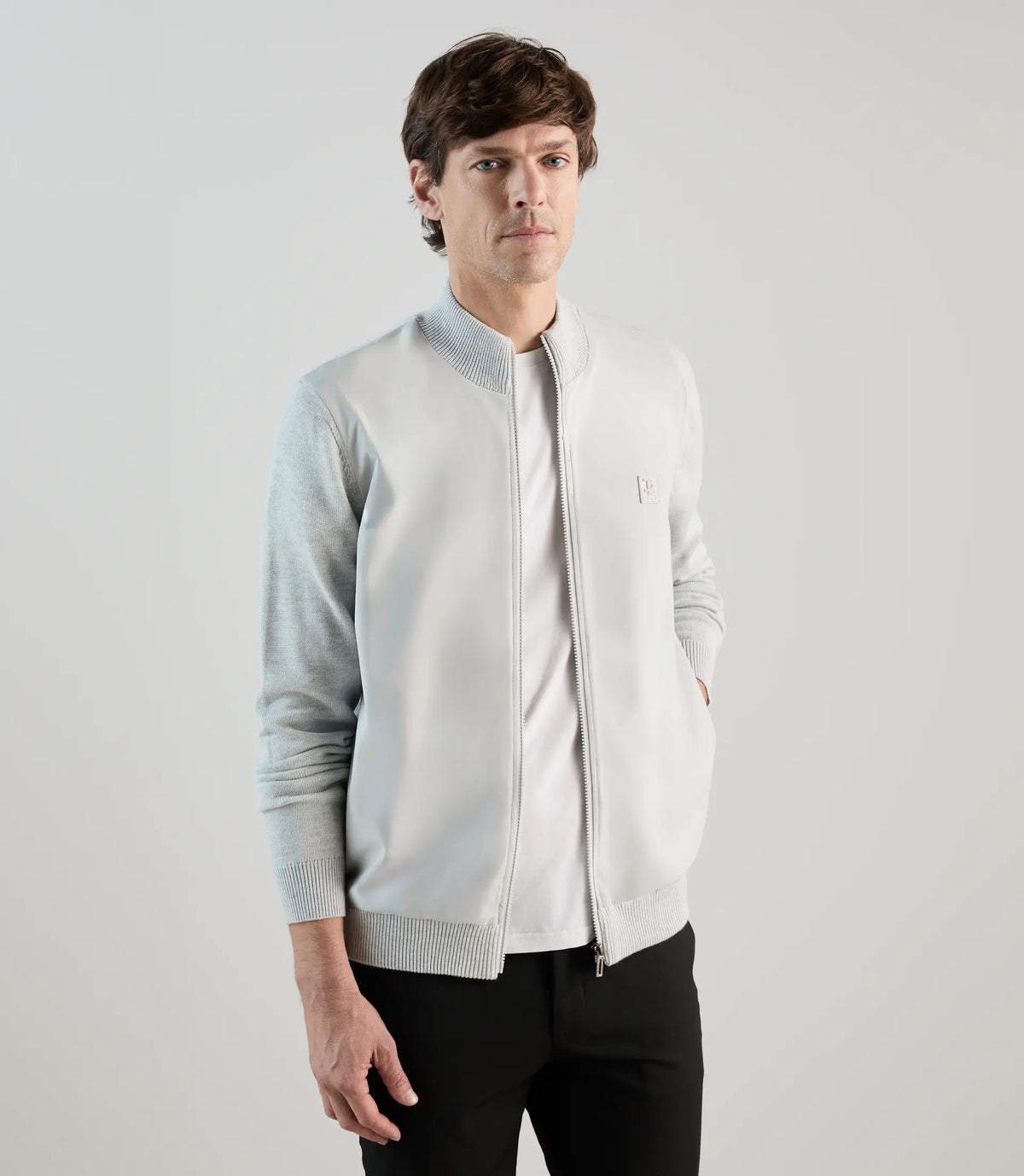 Gilet col montant bi - matière gris perle - IZAC