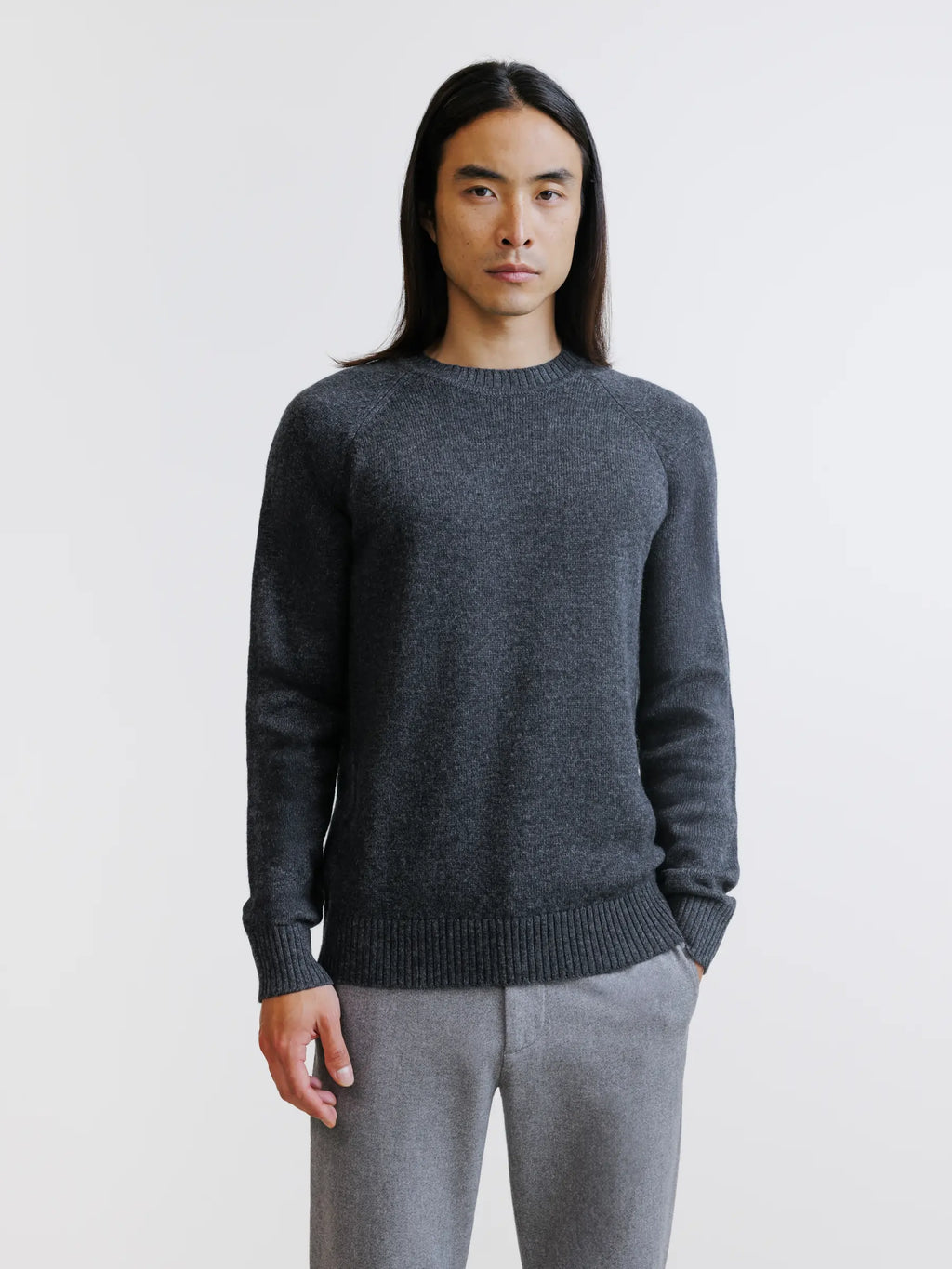 Pull en laine col rond anthracite - IZAC