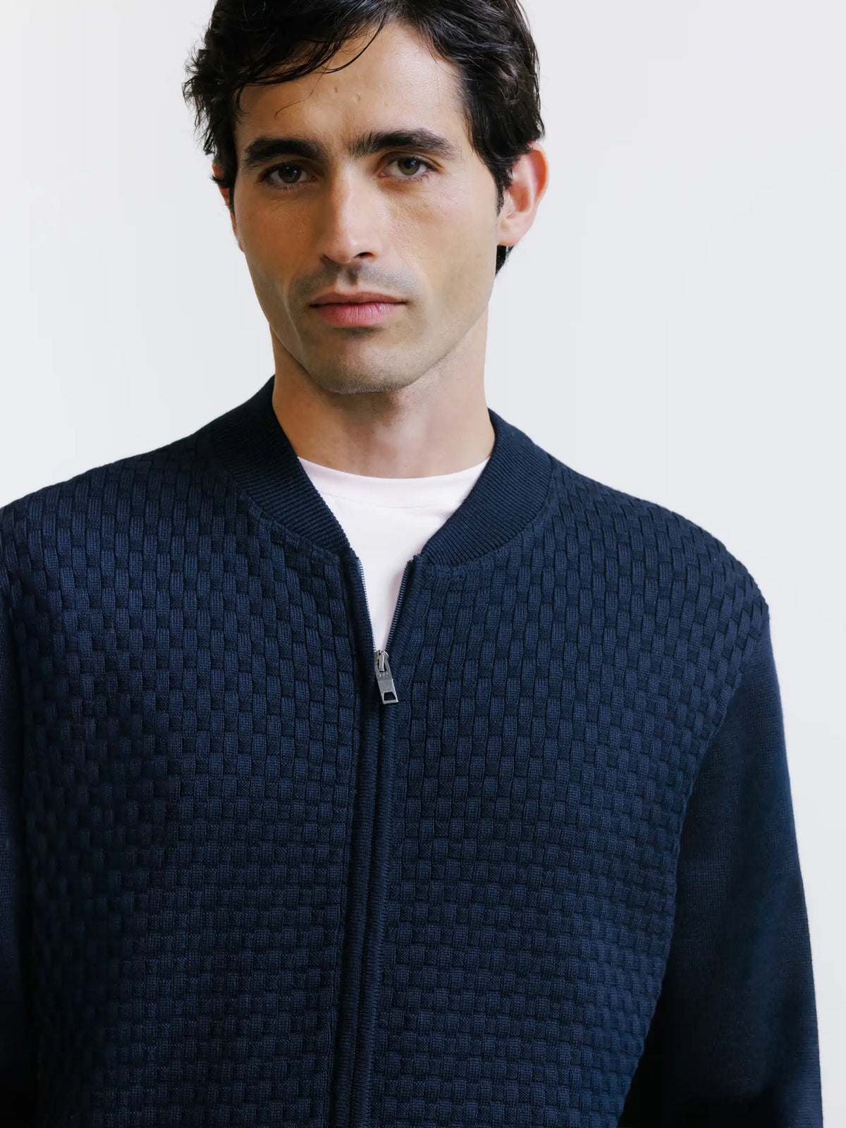 Gilet zippé à jeux de points marine - IZAC