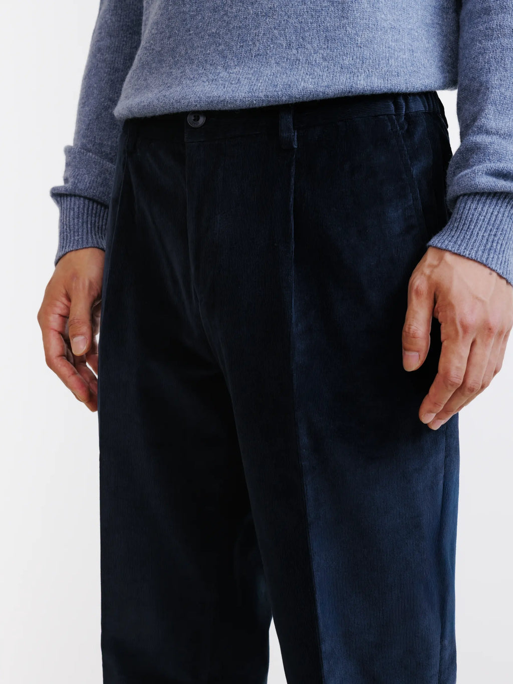 Pantalon en velours marine - IZAC