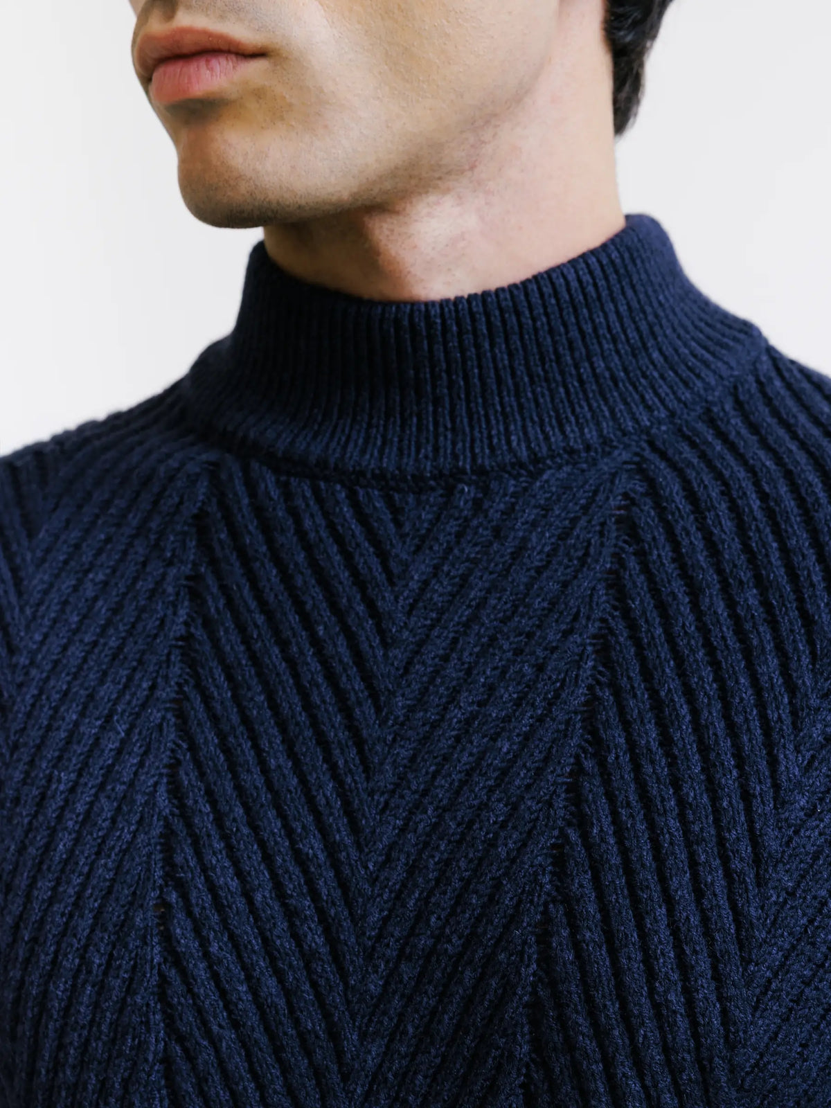 Pull col cheminée marine - IZAC