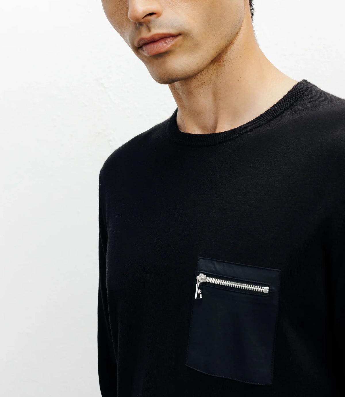 Pull manches longues col rond en maille noir - IZAC