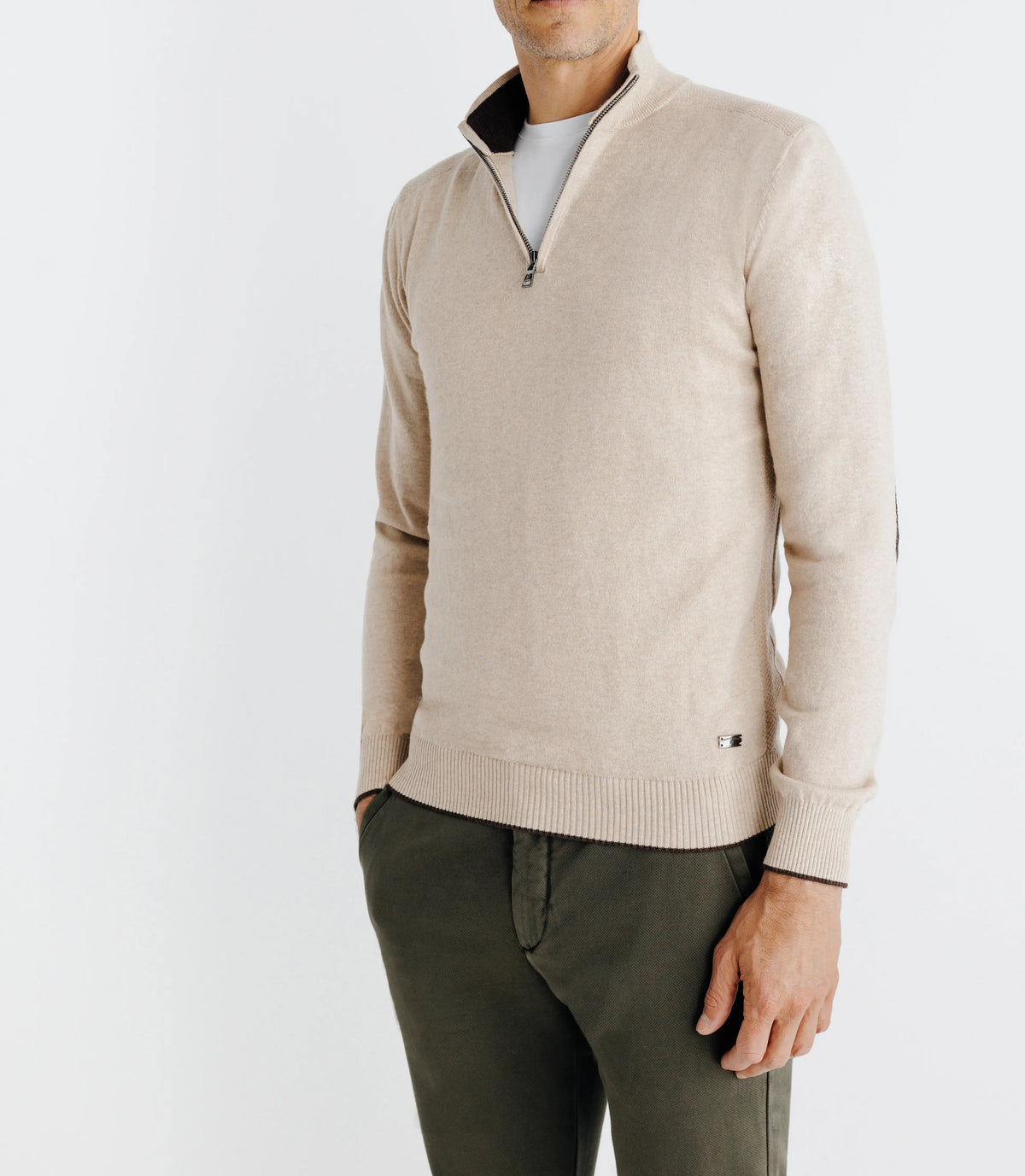 Pull col montant zippé beige - IZAC