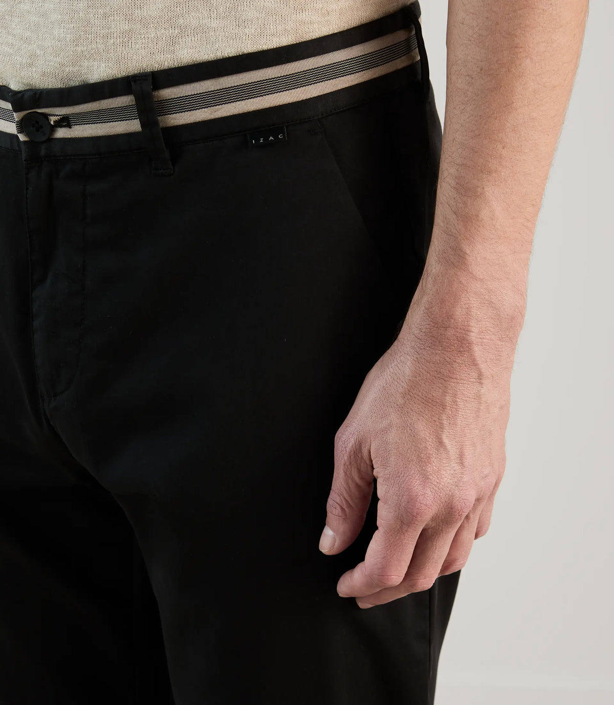 Pantalon chino noir - IZAC