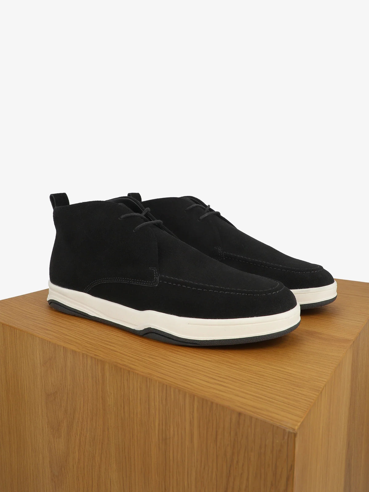 Bottines casual en suède noir - IZAC