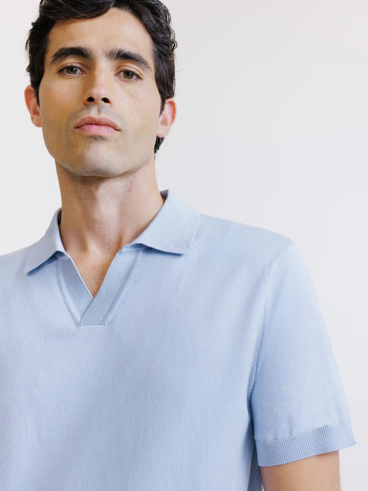 Polo col ouvert en maille bleu ciel - IZAC