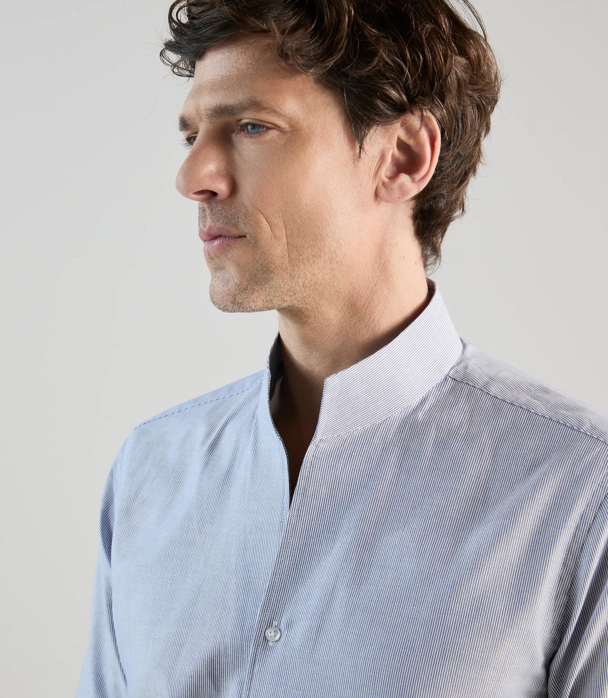 Chemise col philosophe marine - IZAC