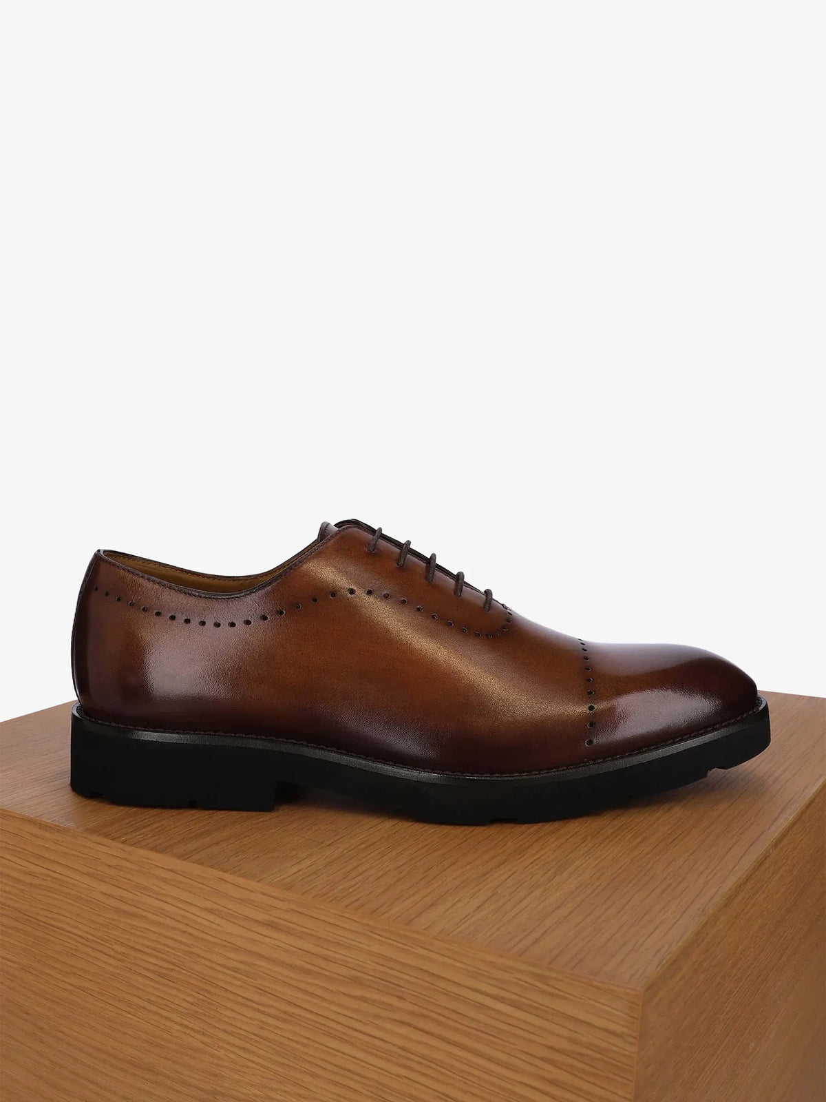 Richelieu en cuir marron - IZAC