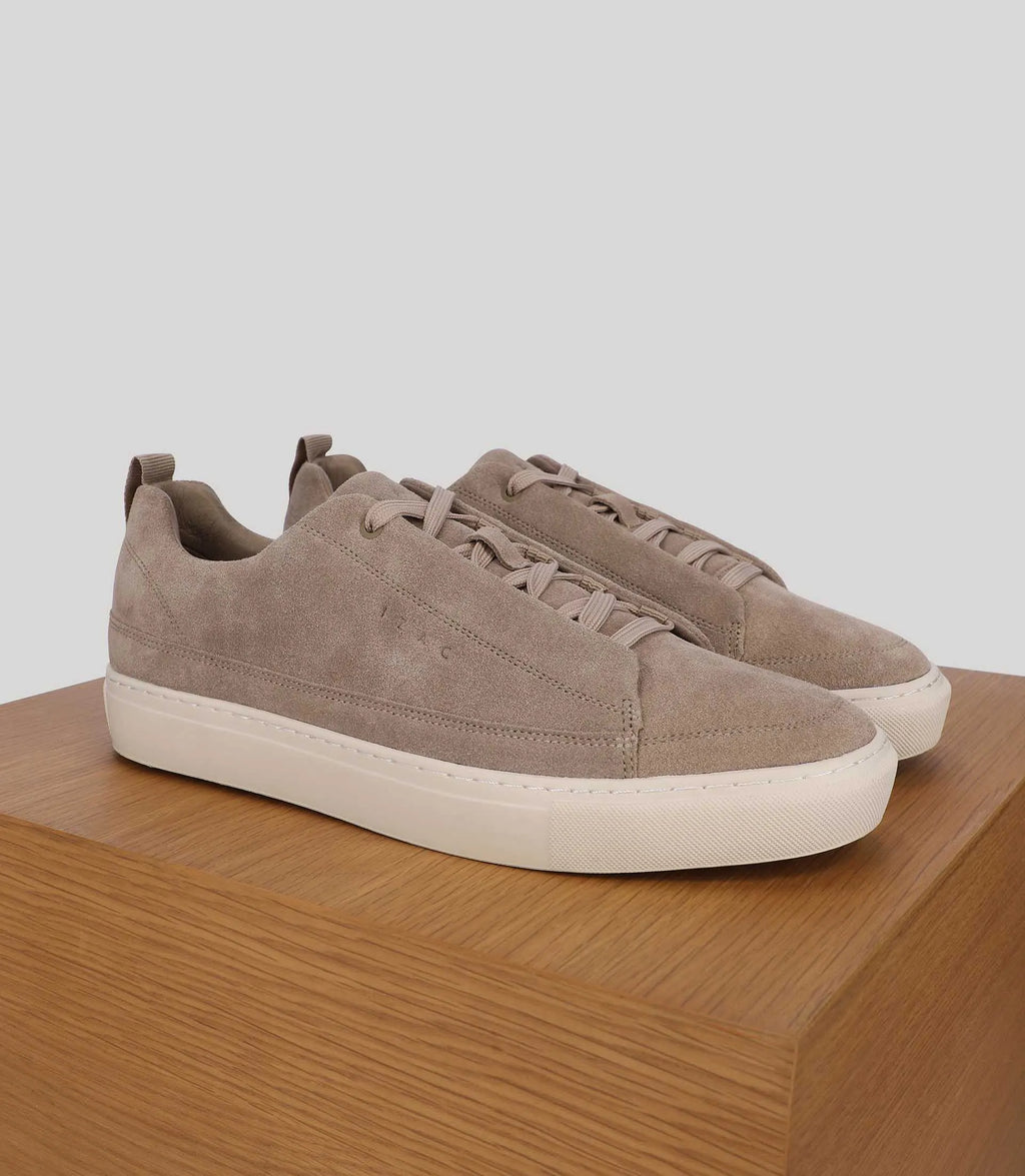 Basket en suède beige - IZAC