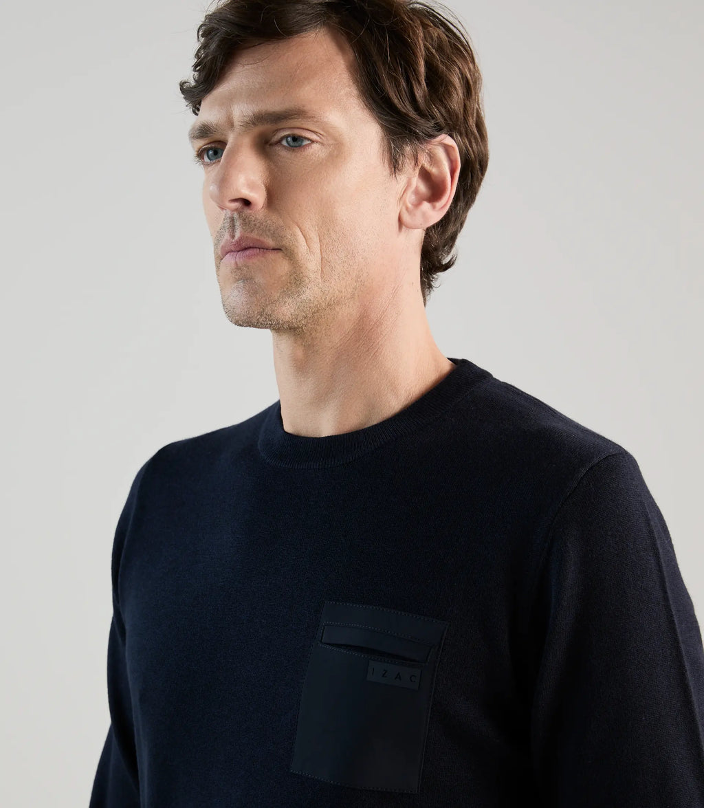 Pull avec poche bi - matière marine - IZAC