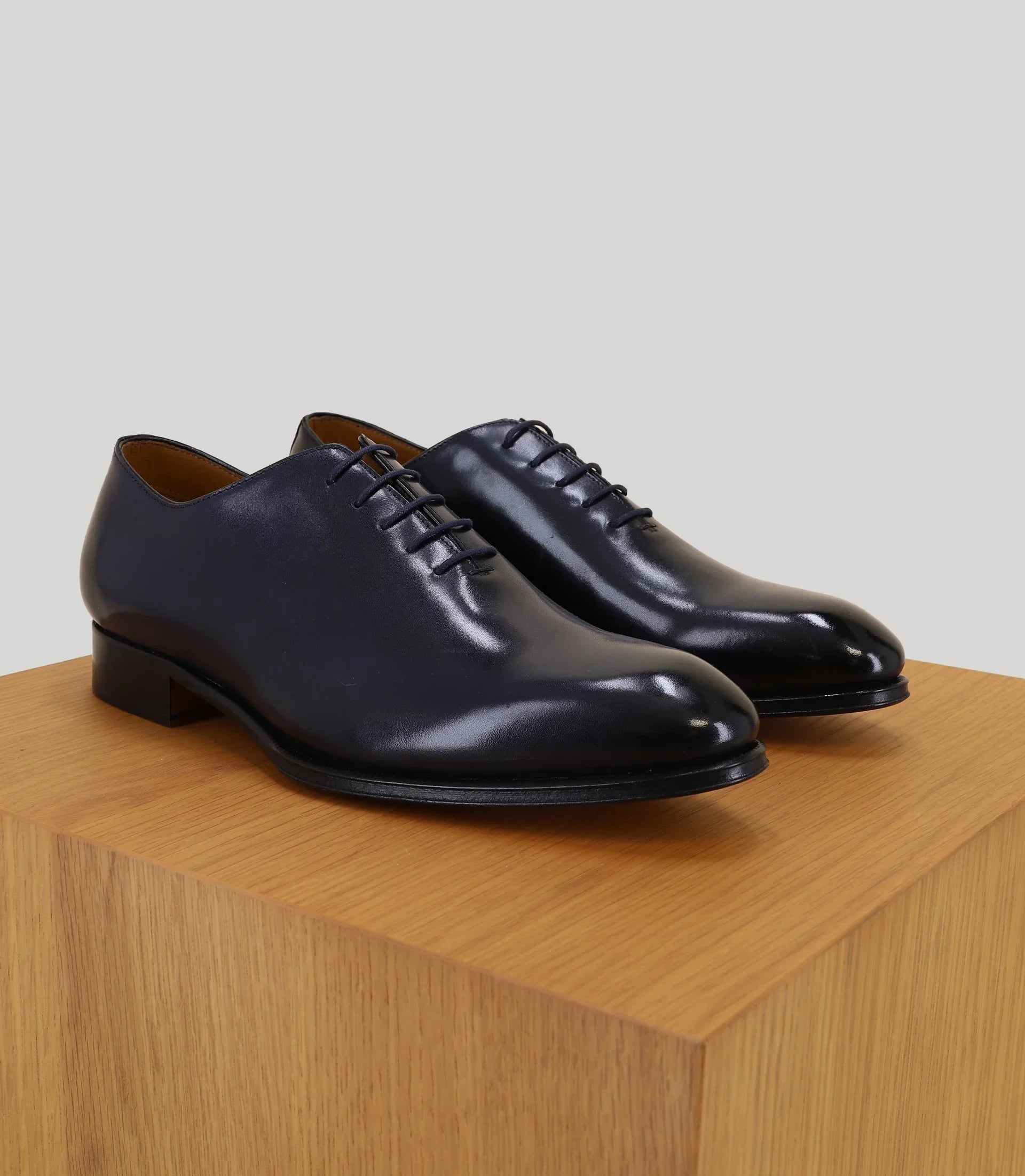 Richelieu en cuir marine - IZAC