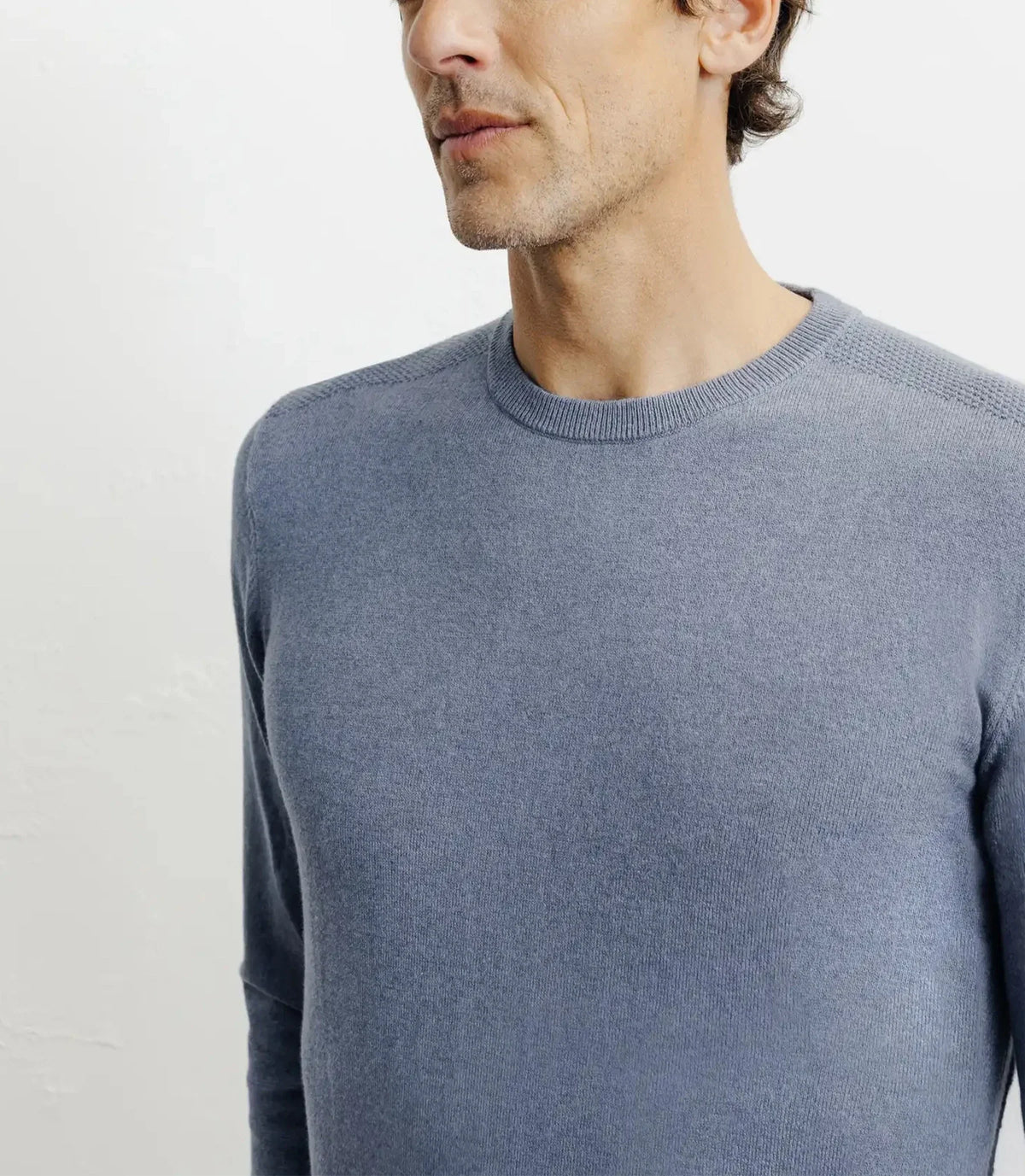Pull col rond en coton indigo - IZAC