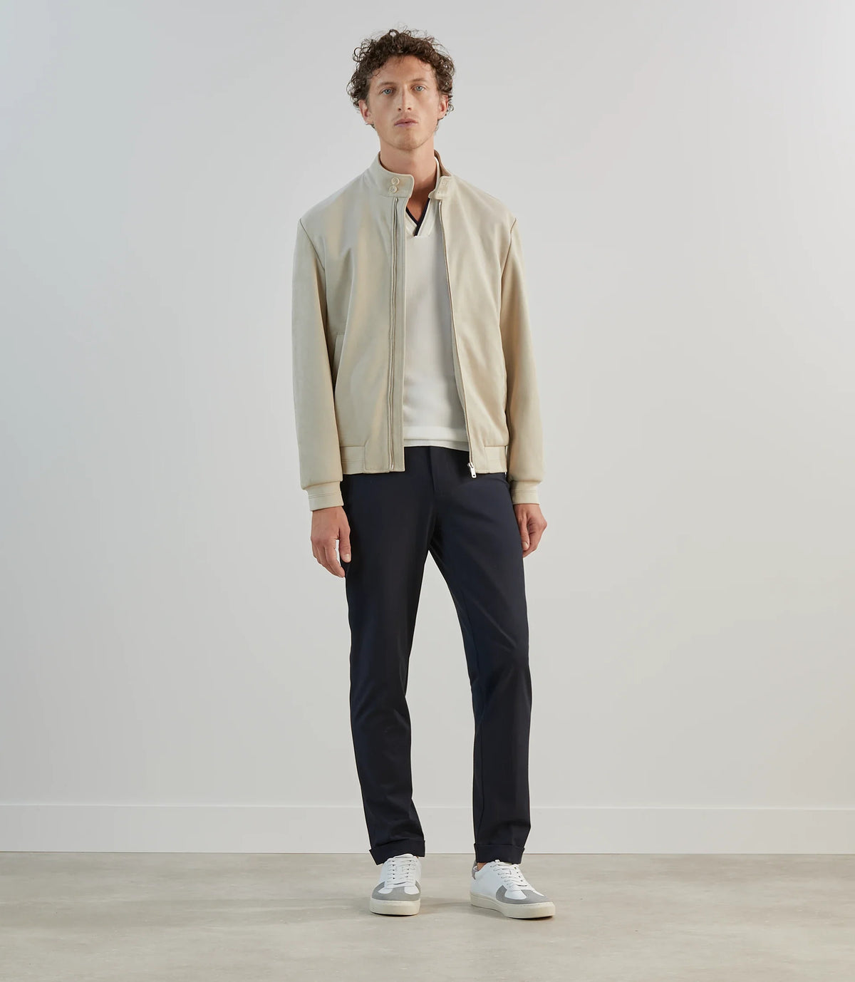 Blouson col montant en suède ecru - IZAC