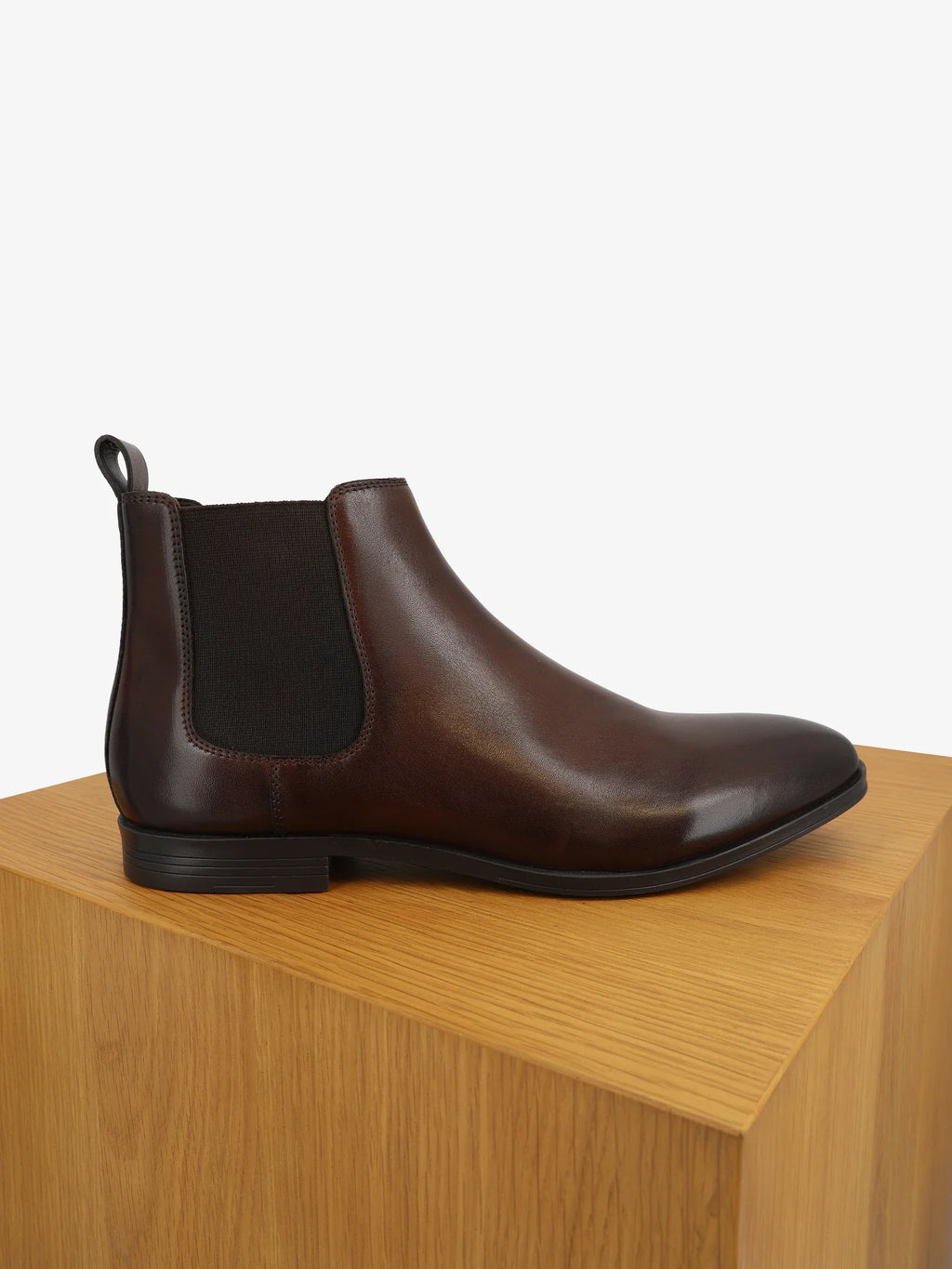 Bottine chelsea en cuir lisse marron - IZAC
