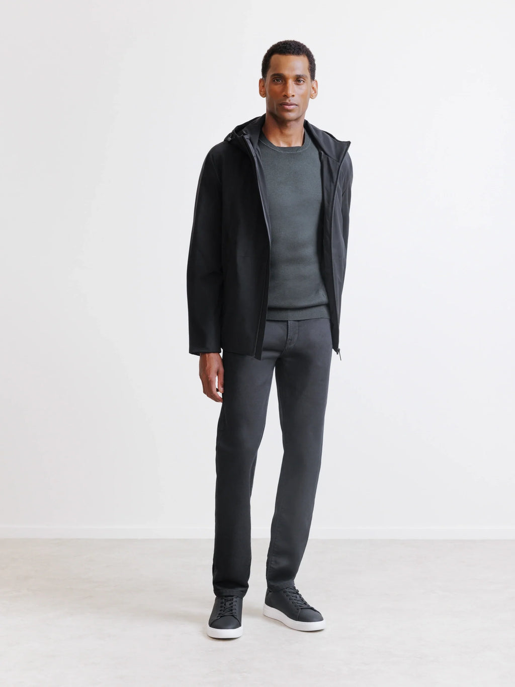 Blouson à capuche noir - IZAC