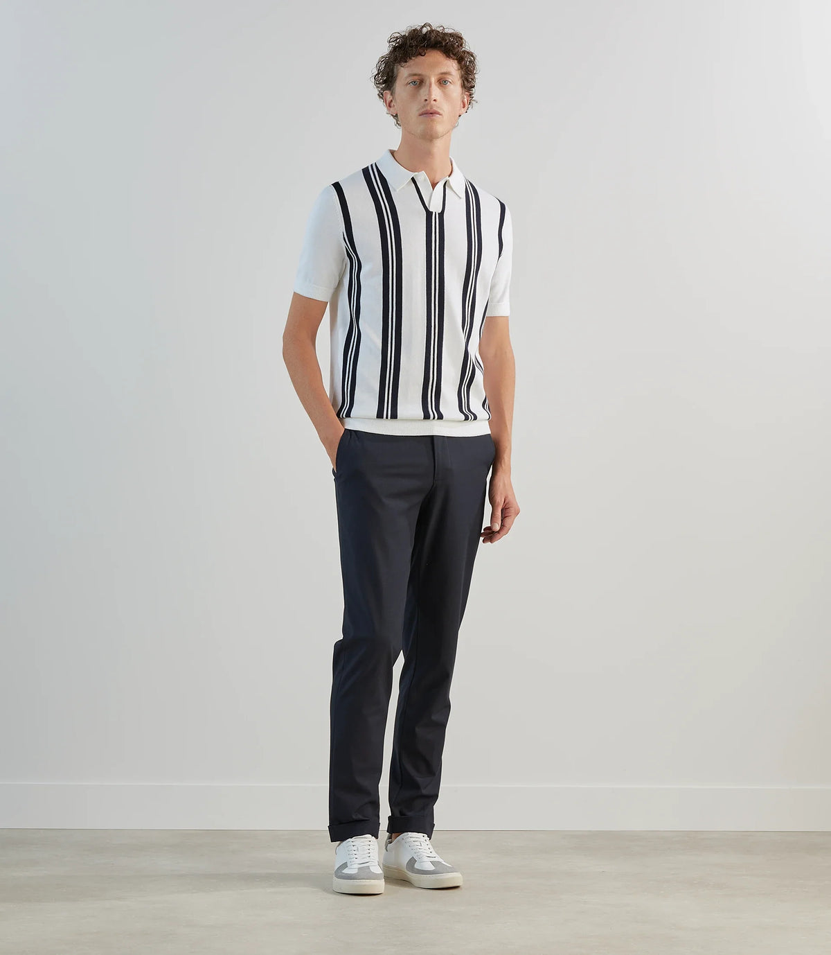 Polo en maille à rayures blanches - IZAC