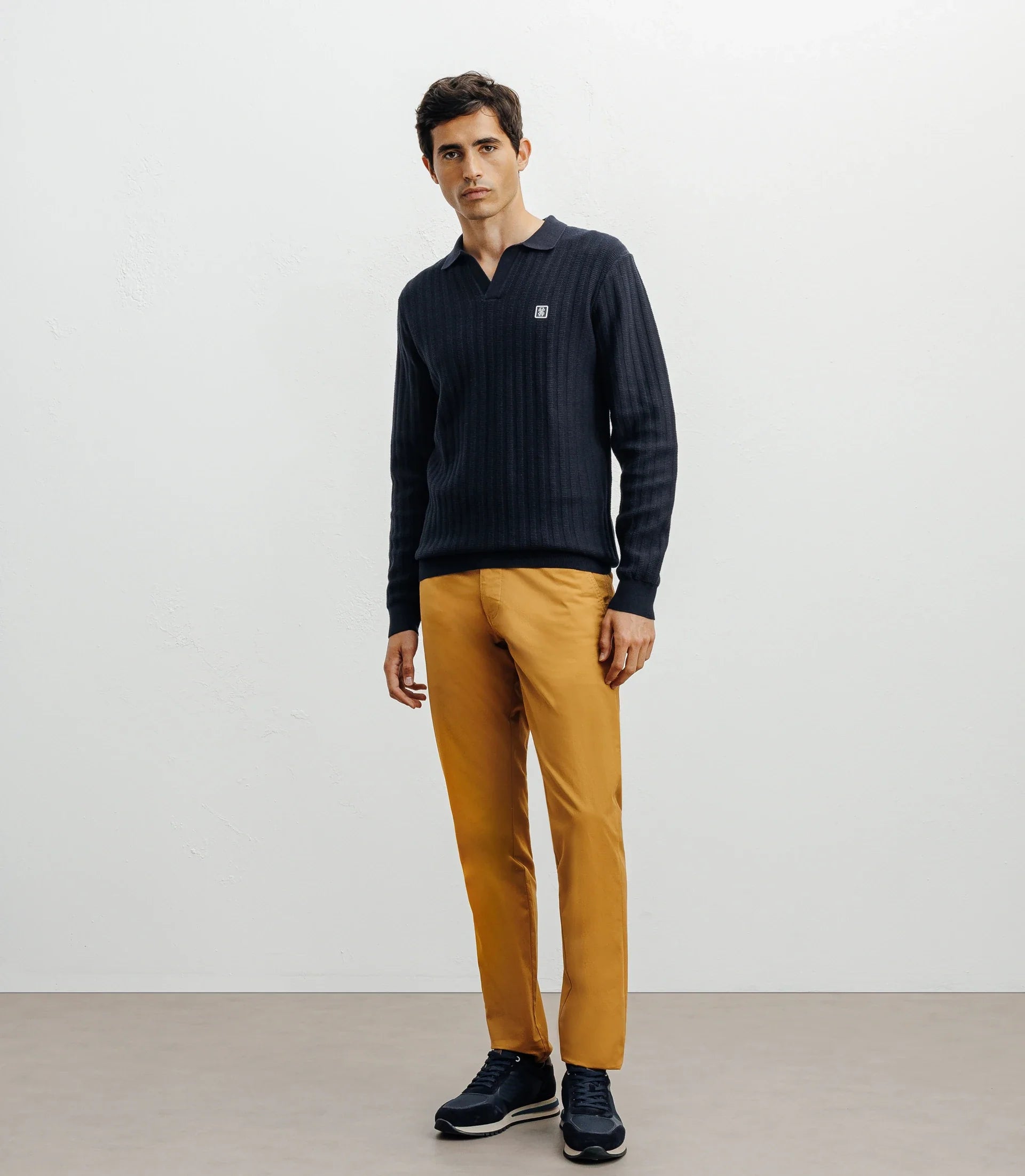 Pull col polo ouvert jeux de points marine - IZAC