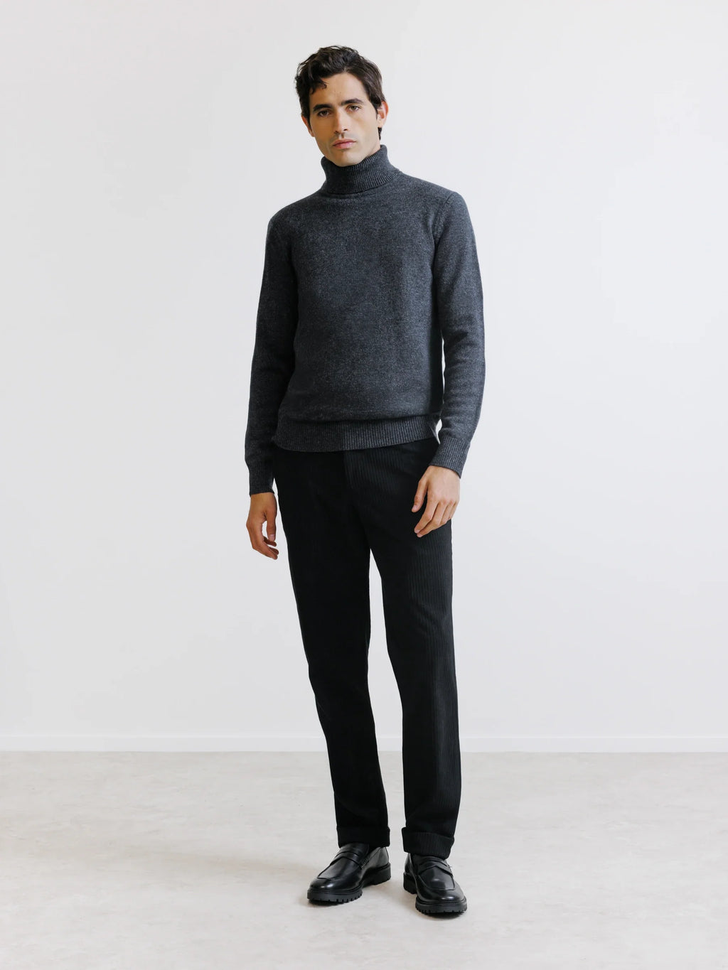 Pull en laine col roulé anthracite - IZAC