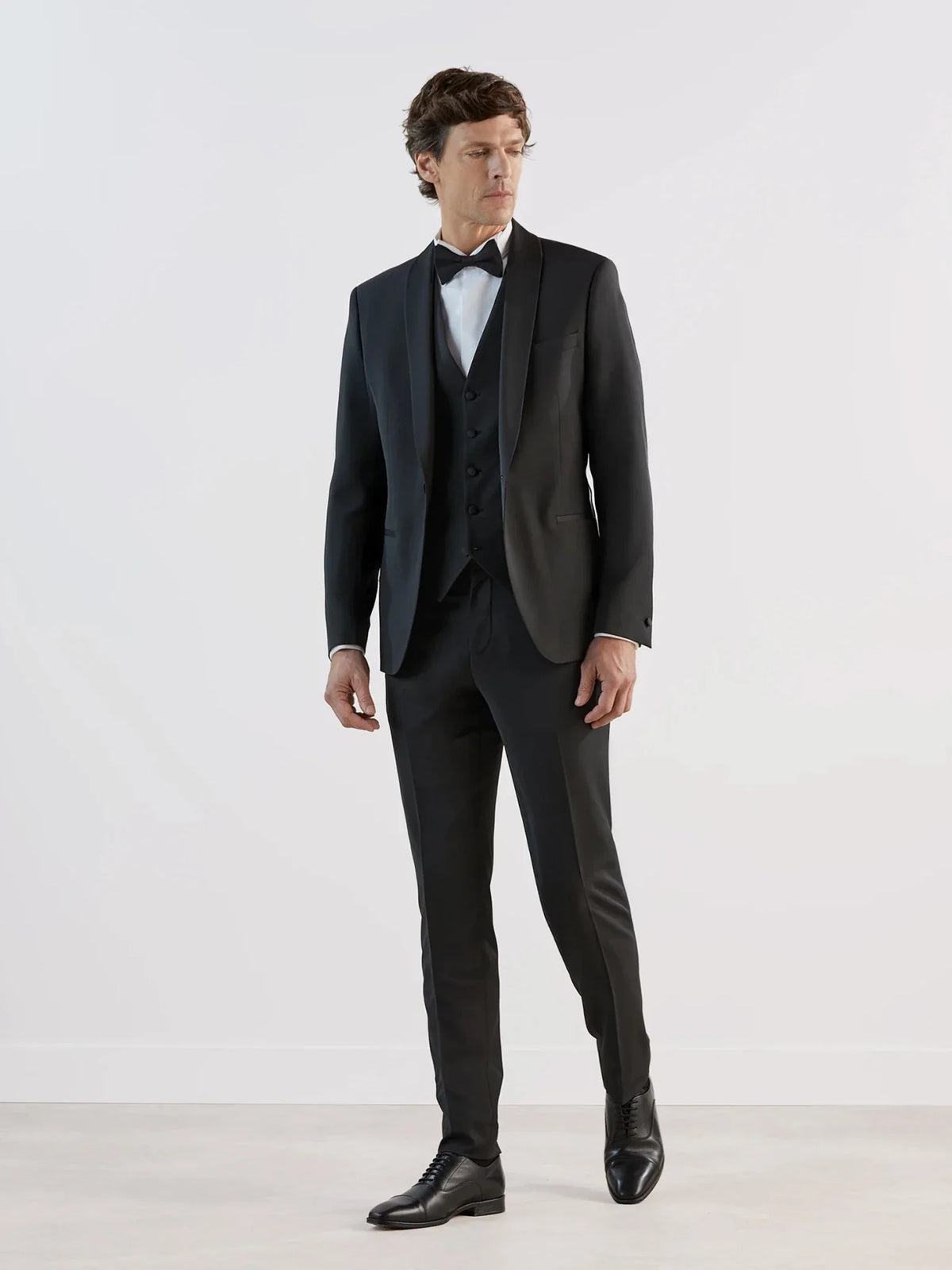 Costume de cérémonie noir - IZAC