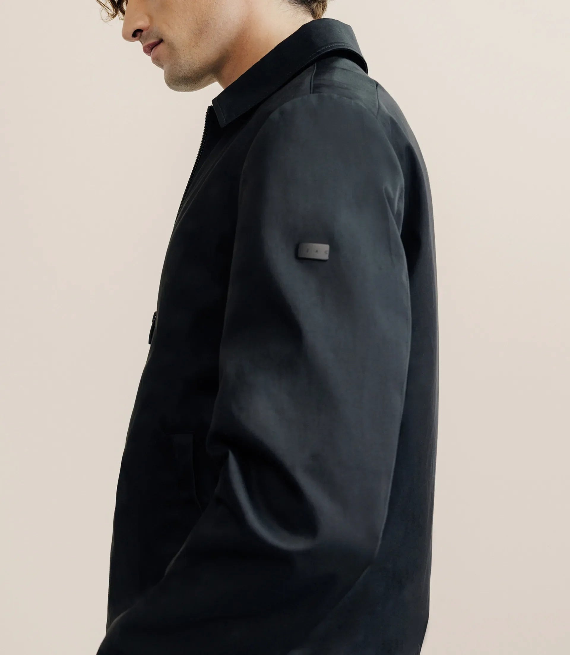 Blouson col chemise noir - IZAC