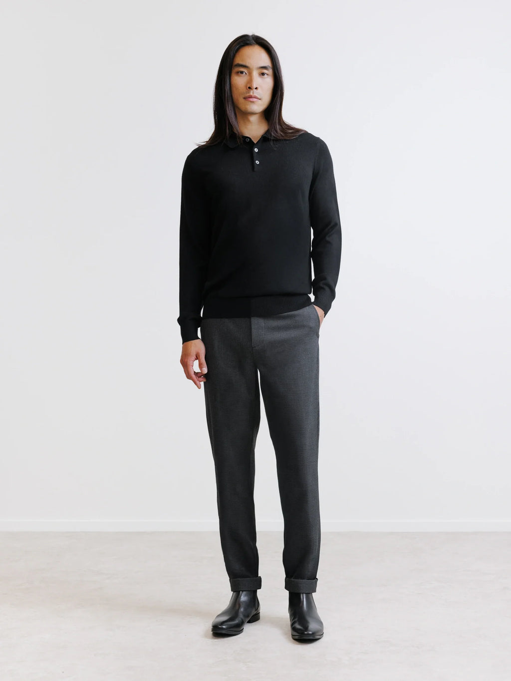 Pull col polo boutonné en laine mérinos noir - IZAC
