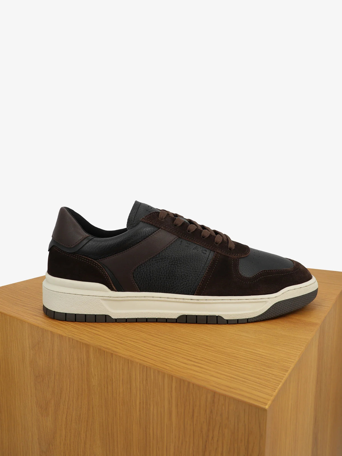 Baskets en cuir marron - IZAC