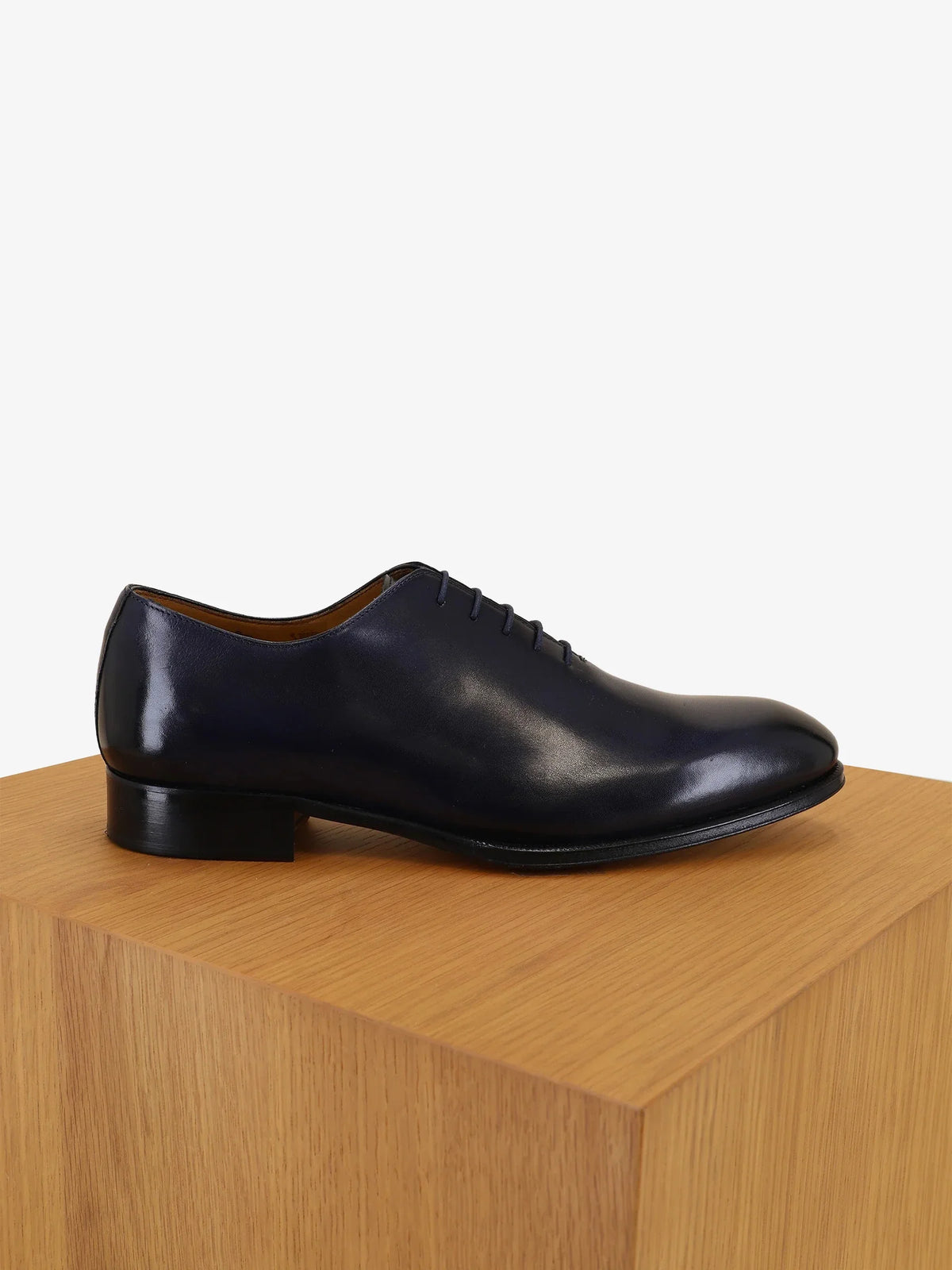 Chaussures couture marine - IZAC