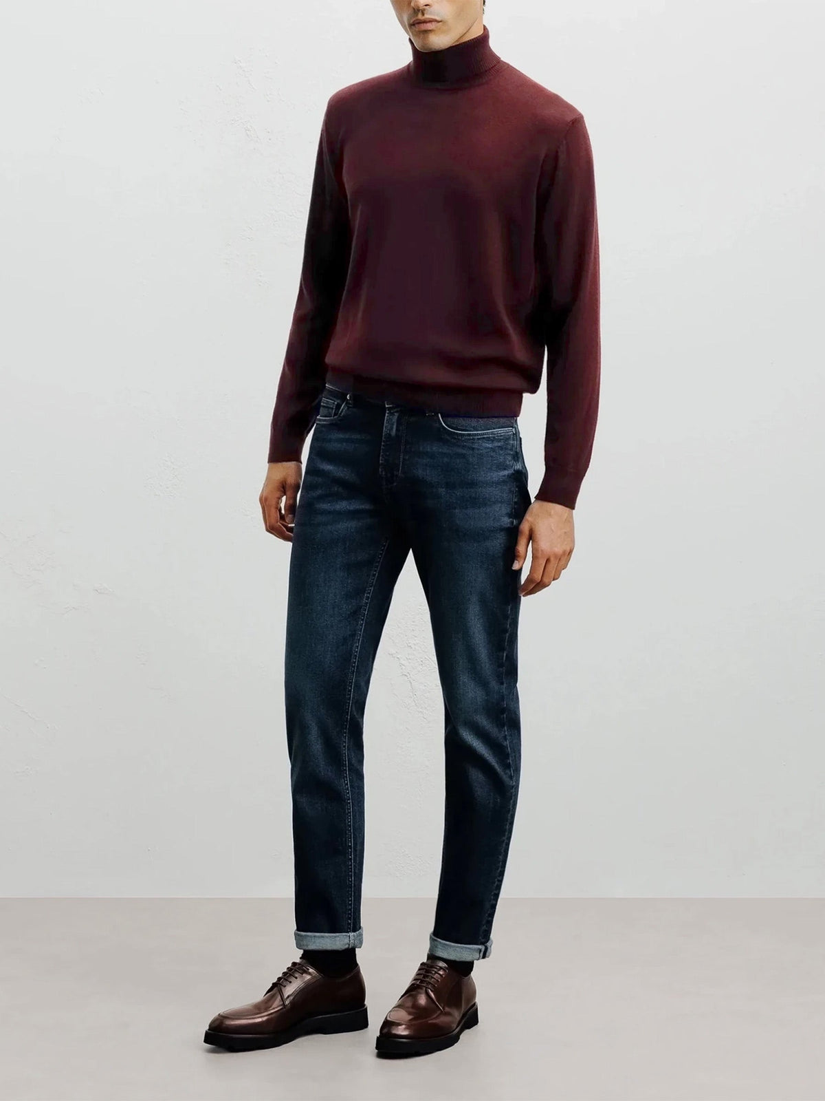 Pull col roulé bordeaux - IZAC