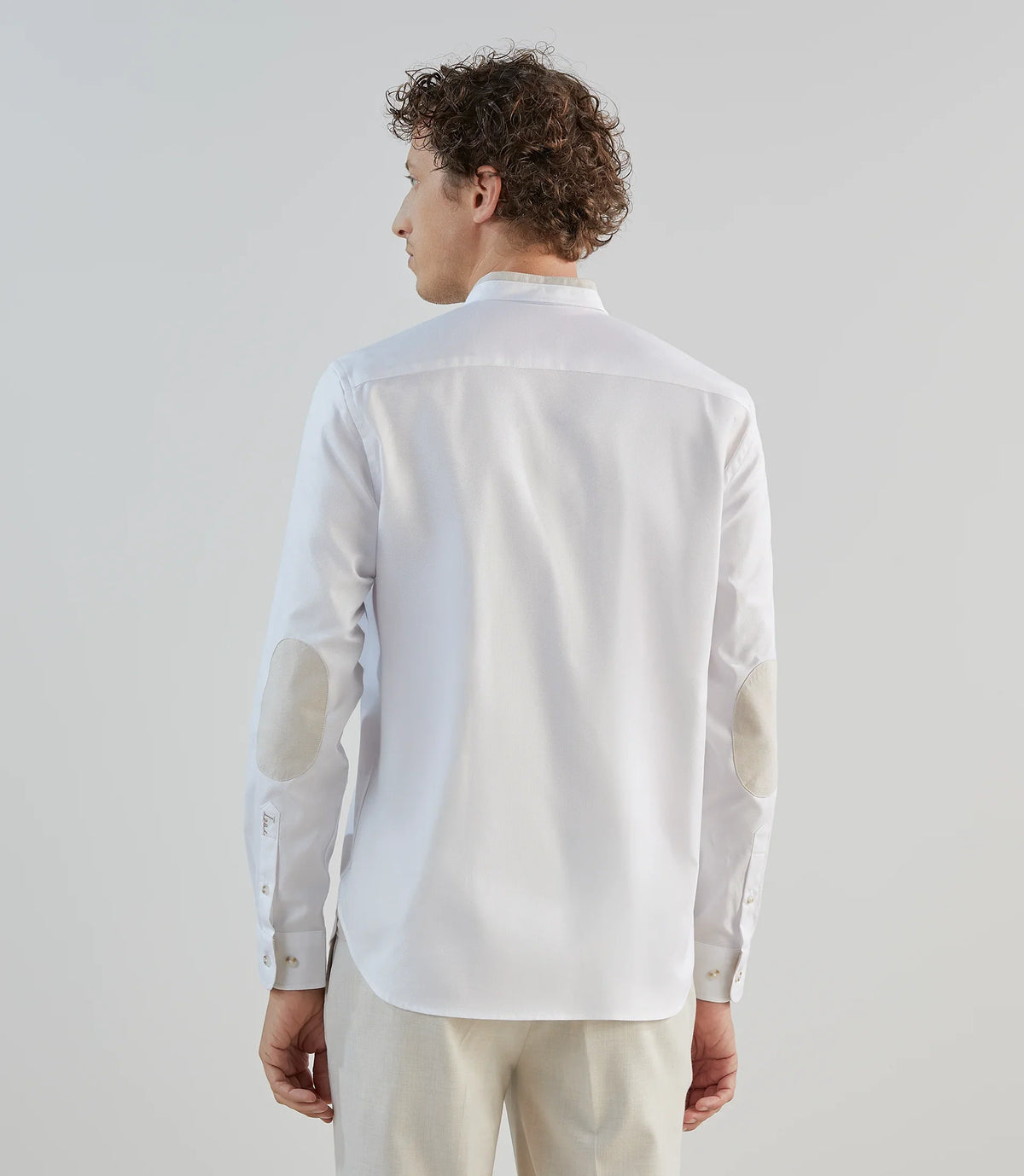 Chemise col mao avec coudières blanche - IZAC