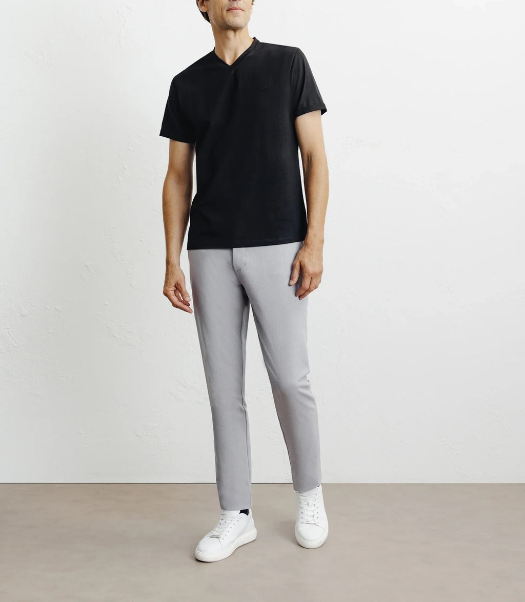 T-shirt col V noir - IZAC
