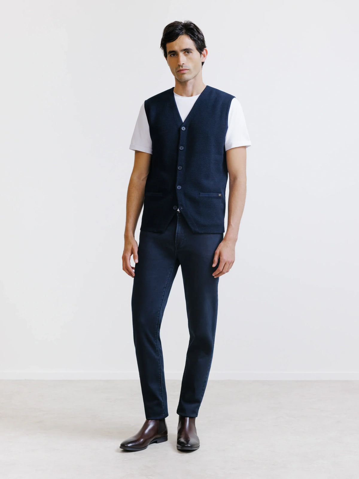 Gilet sans manche en maille marine - IZAC