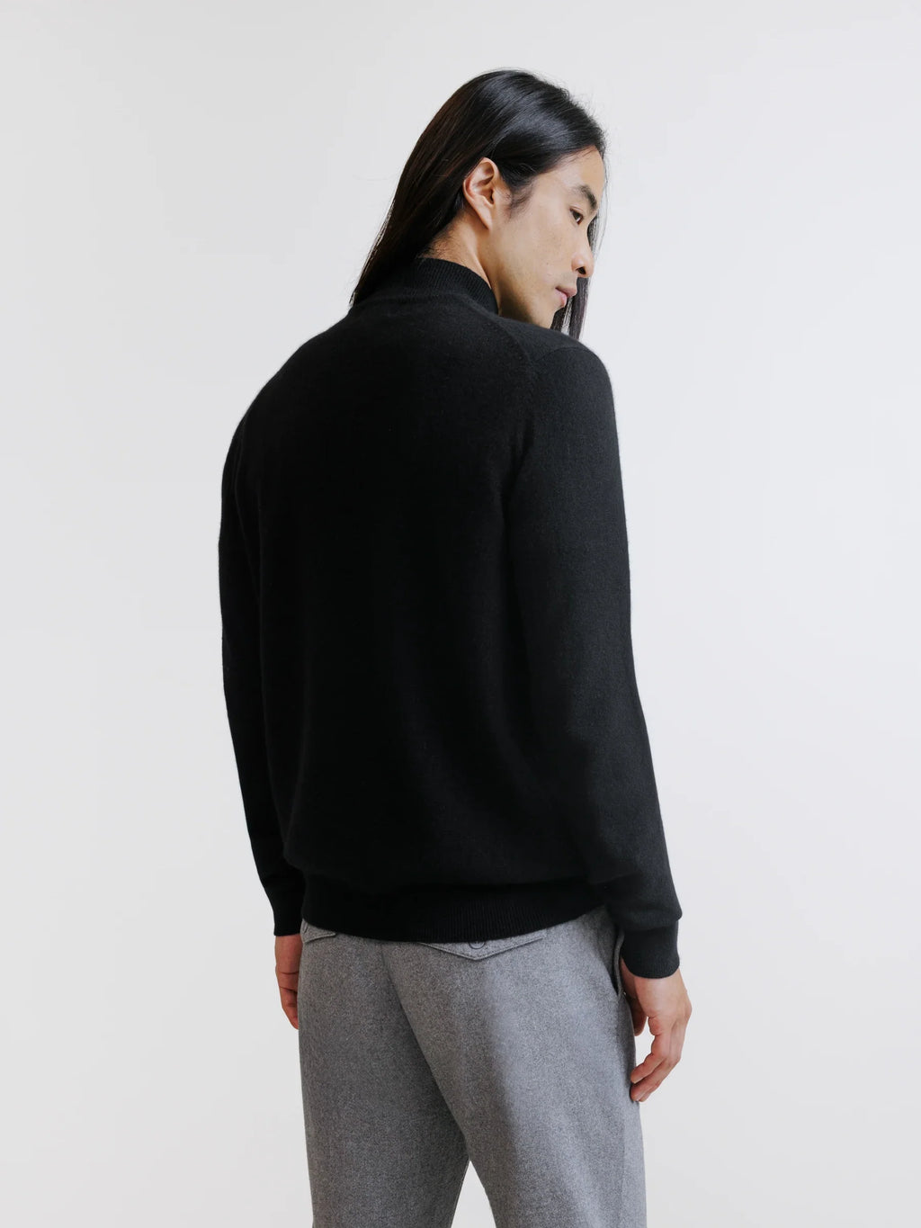 Pull col montant 100% cachemire noir - IZAC
