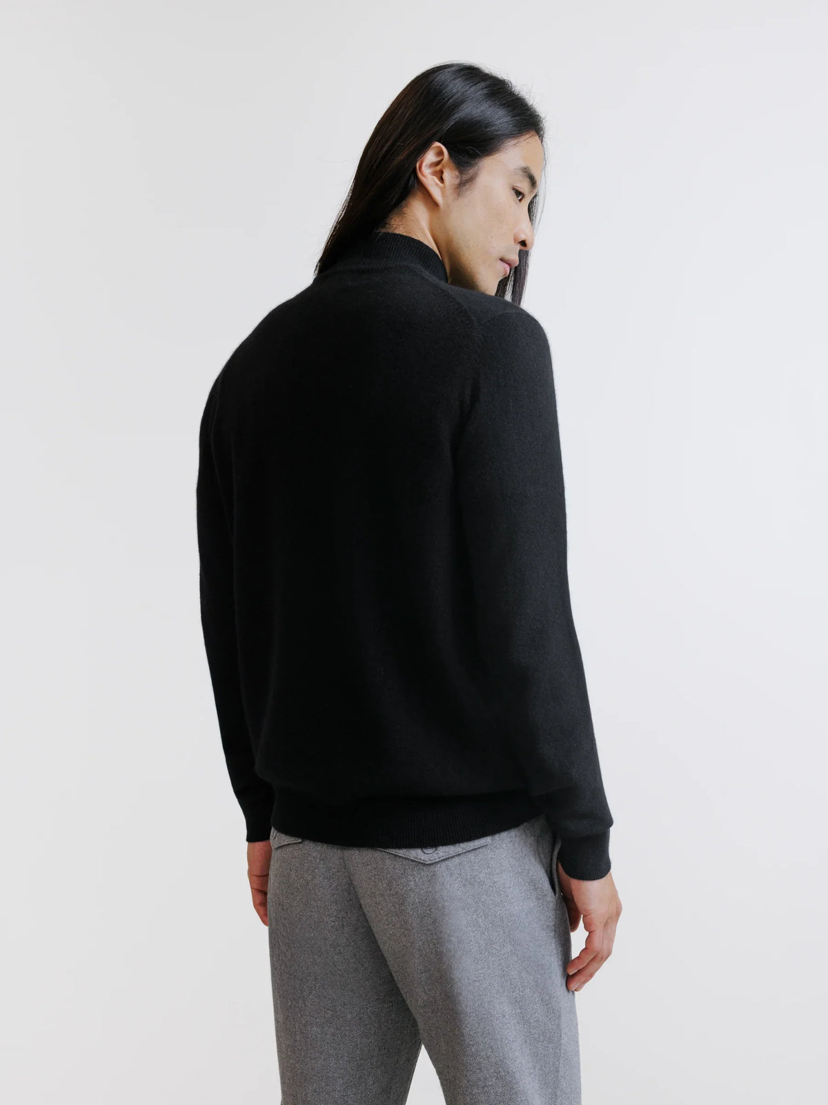Pull col montant 100% cachemire noir - IZAC