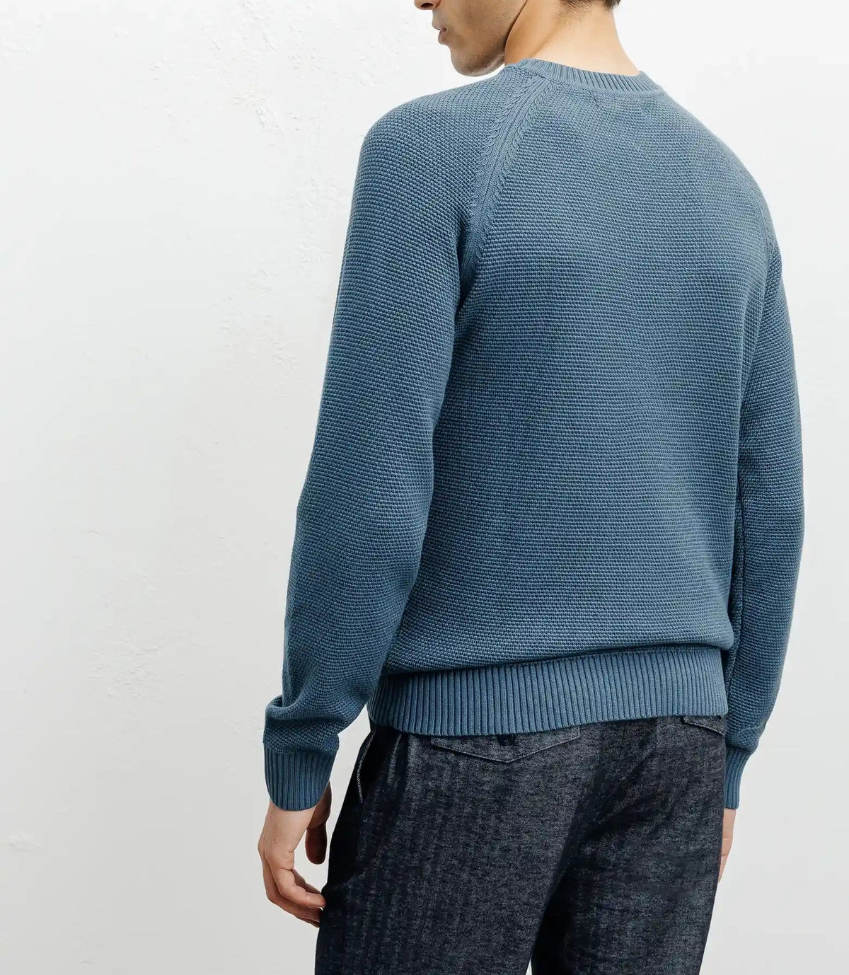 Pull col rond jeux de points bleu canard - IZAC