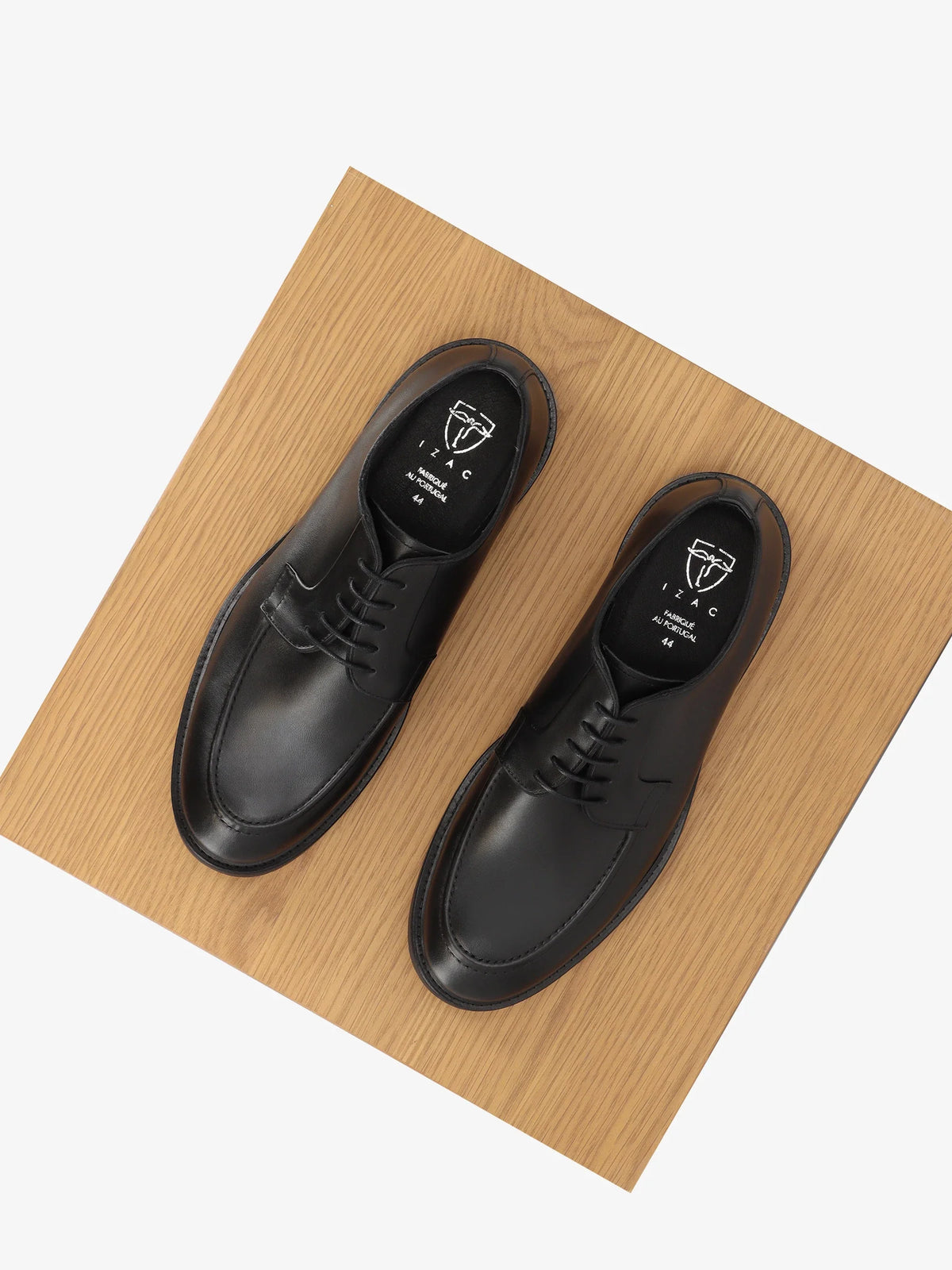 Derby en cuir noir - IZAC