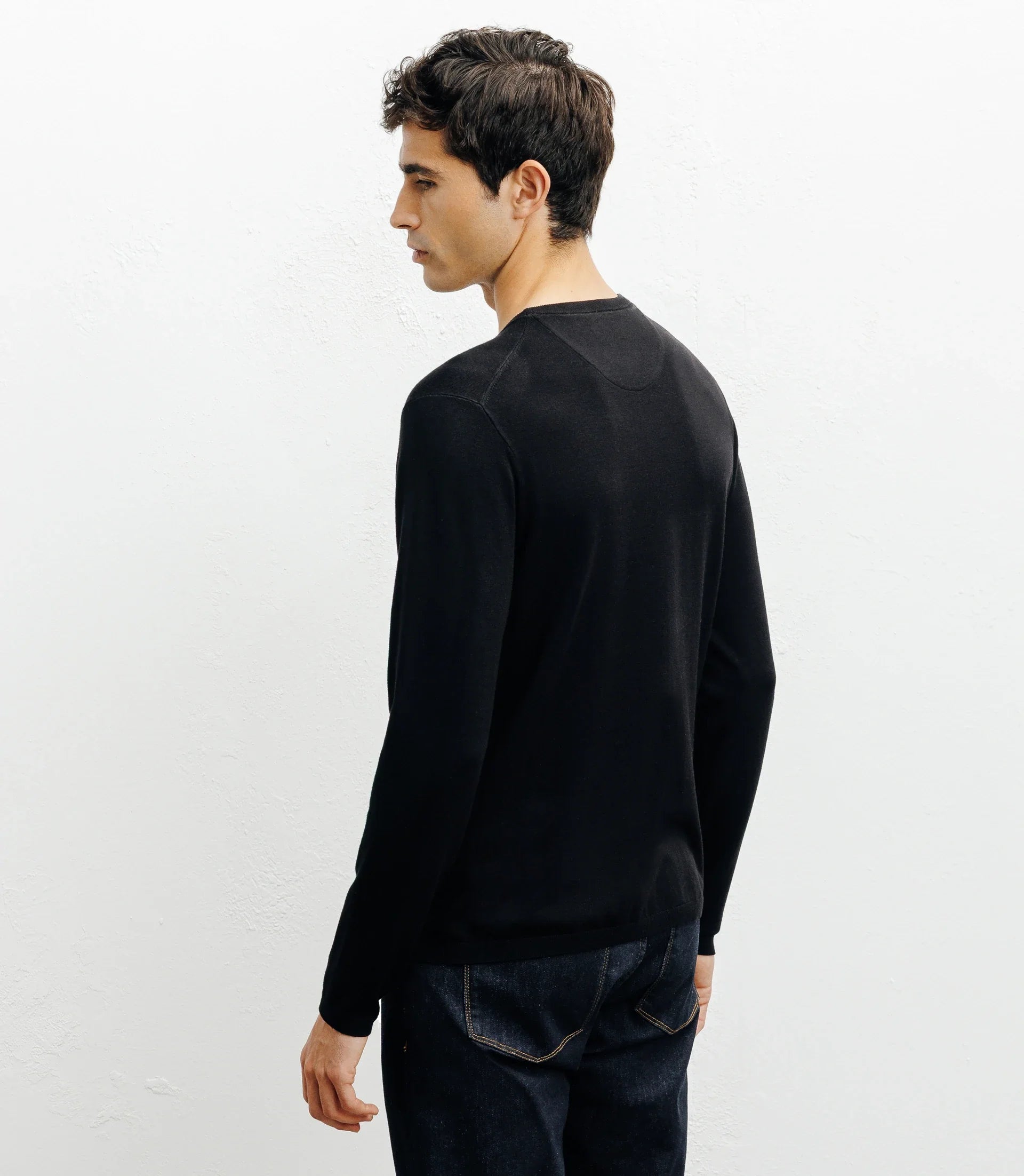 Pull manches longues col rond en maille noir - IZAC