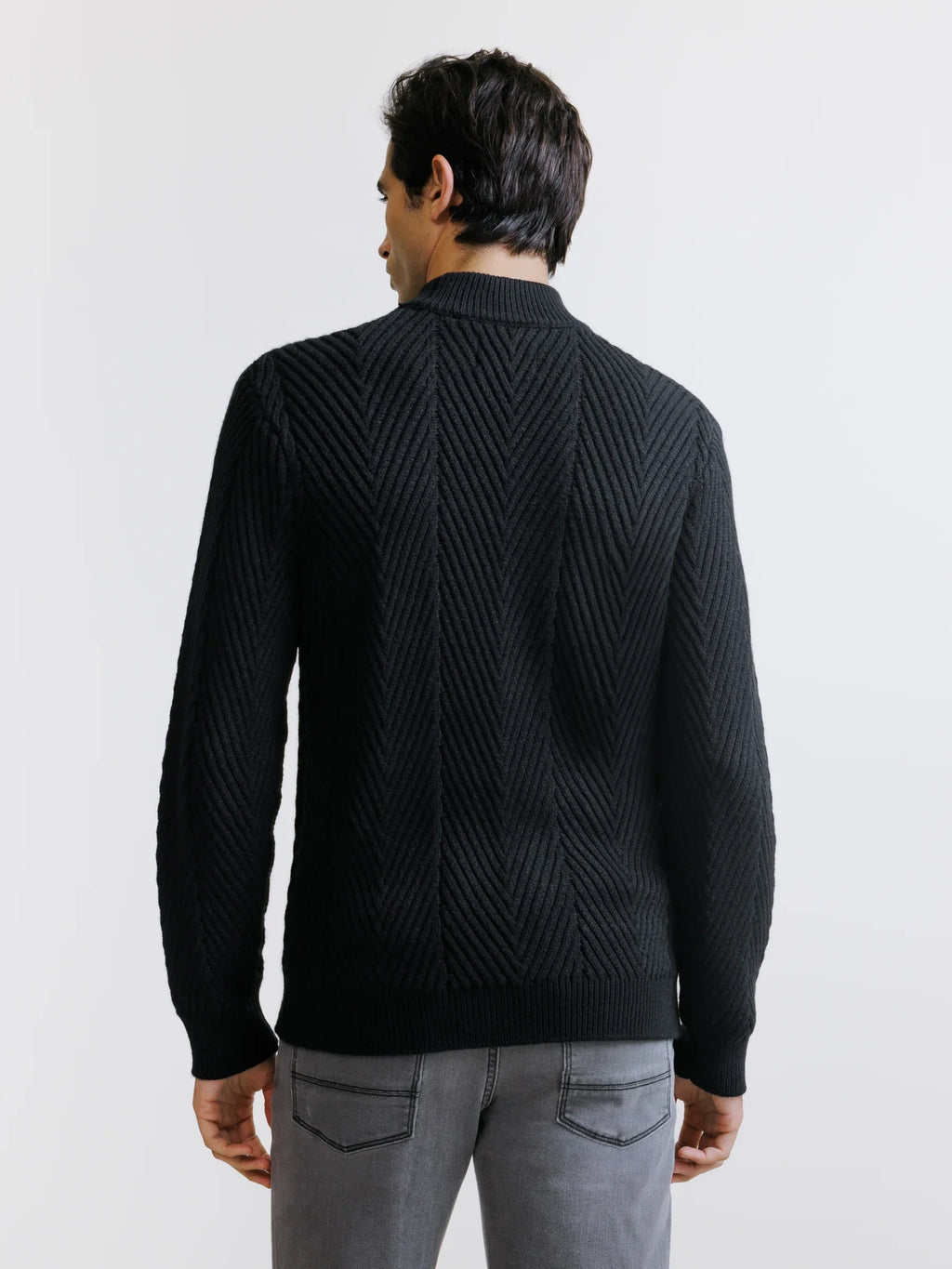 Pull col cheminée noir - IZAC