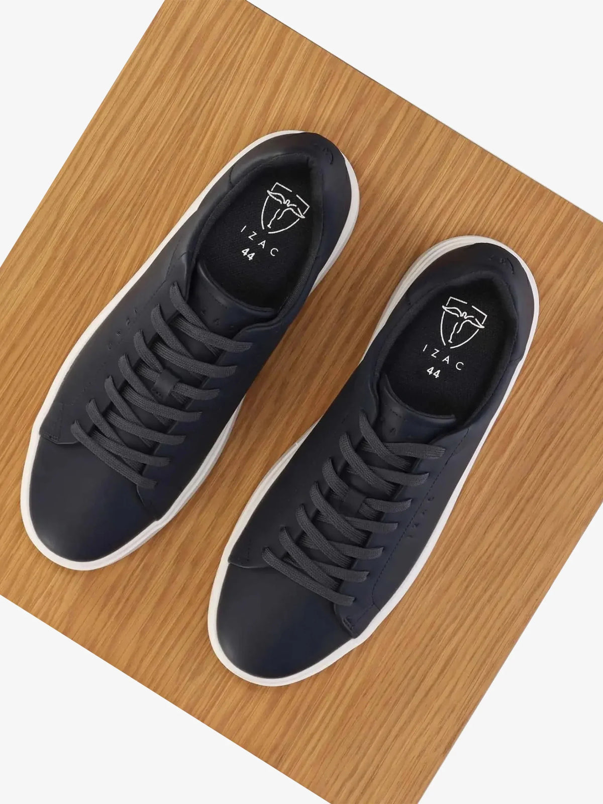 Baskets en cuir noir - IZAC