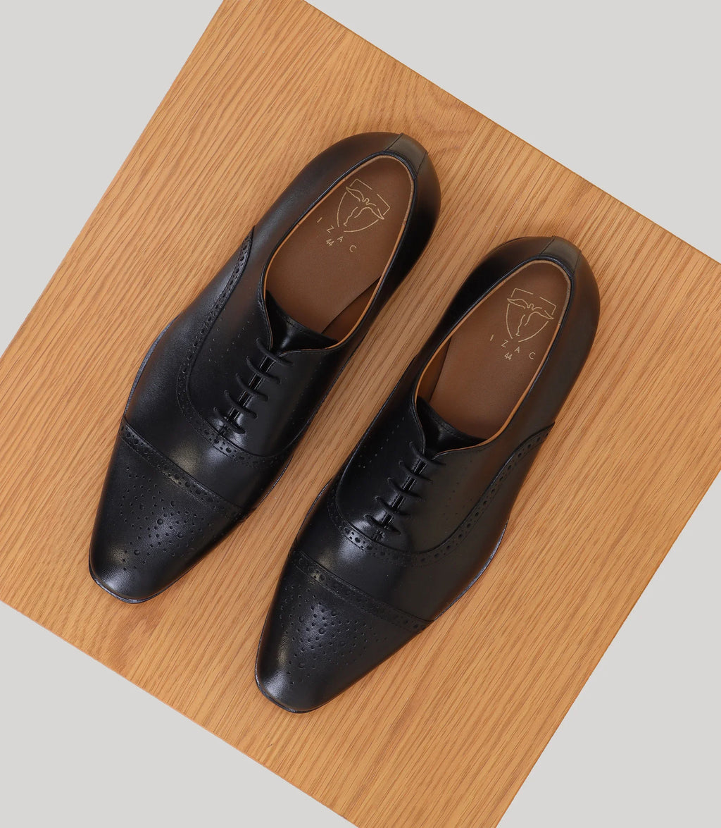 Derby en cuir noir - IZAC