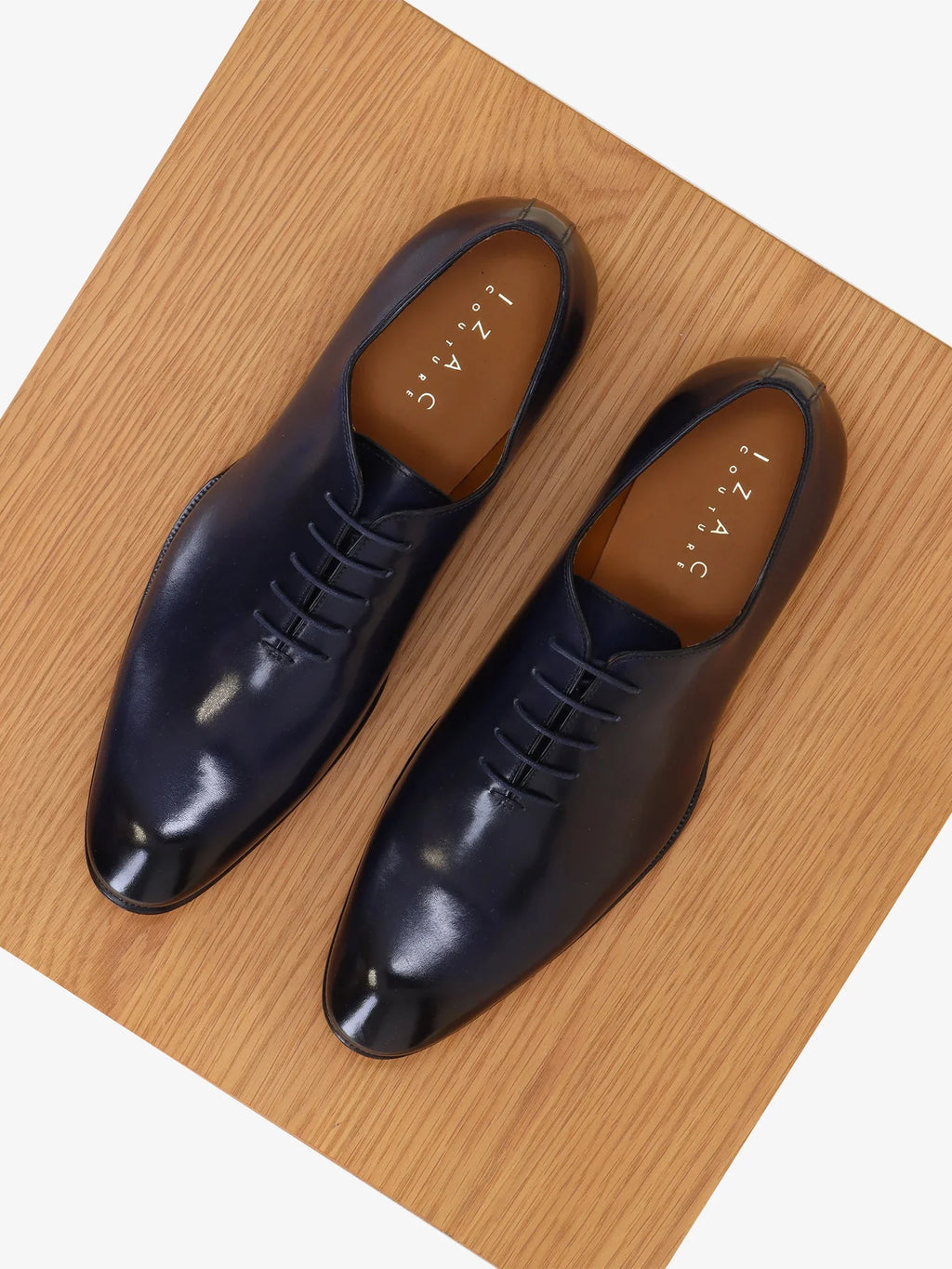 Richelieu en cuir marine - IZAC