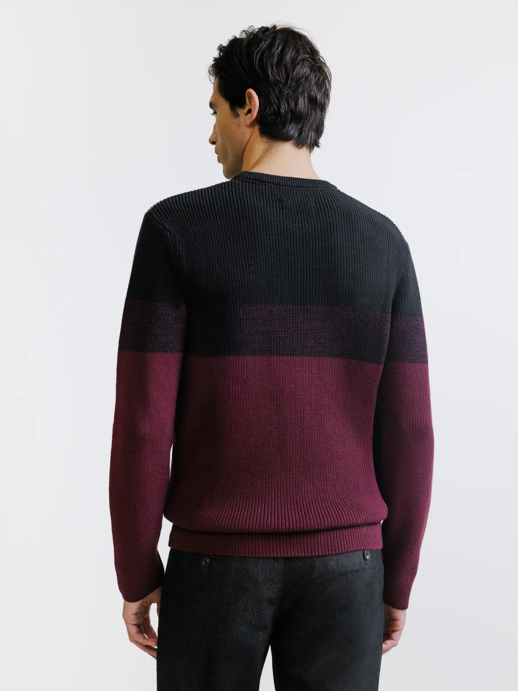 Pull col rond noir - IZAC