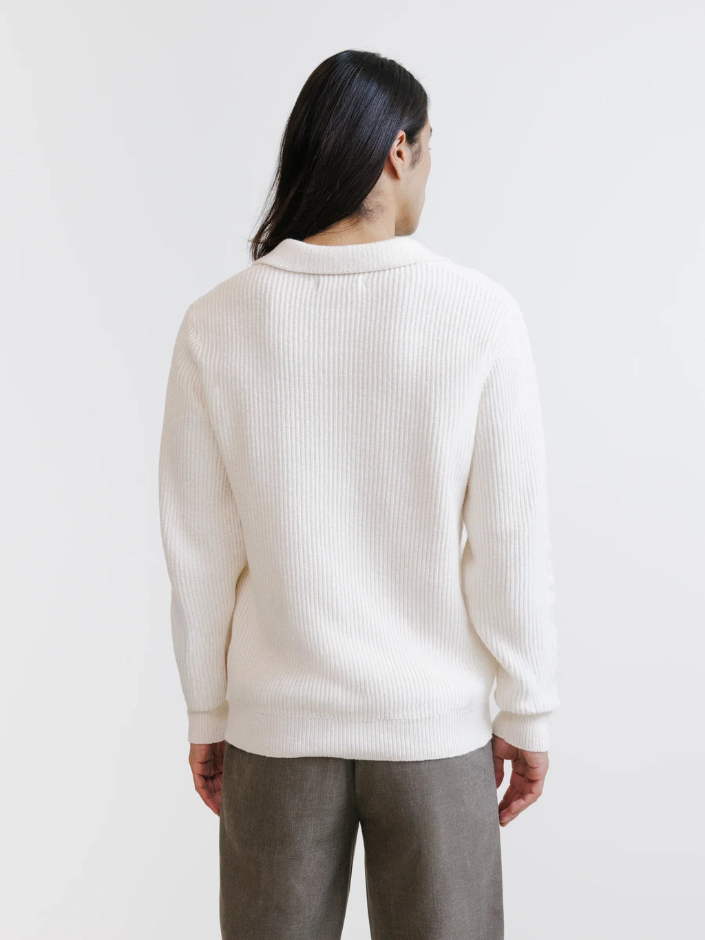 Pull à col polo ouvert en maille côtelée écru - IZAC