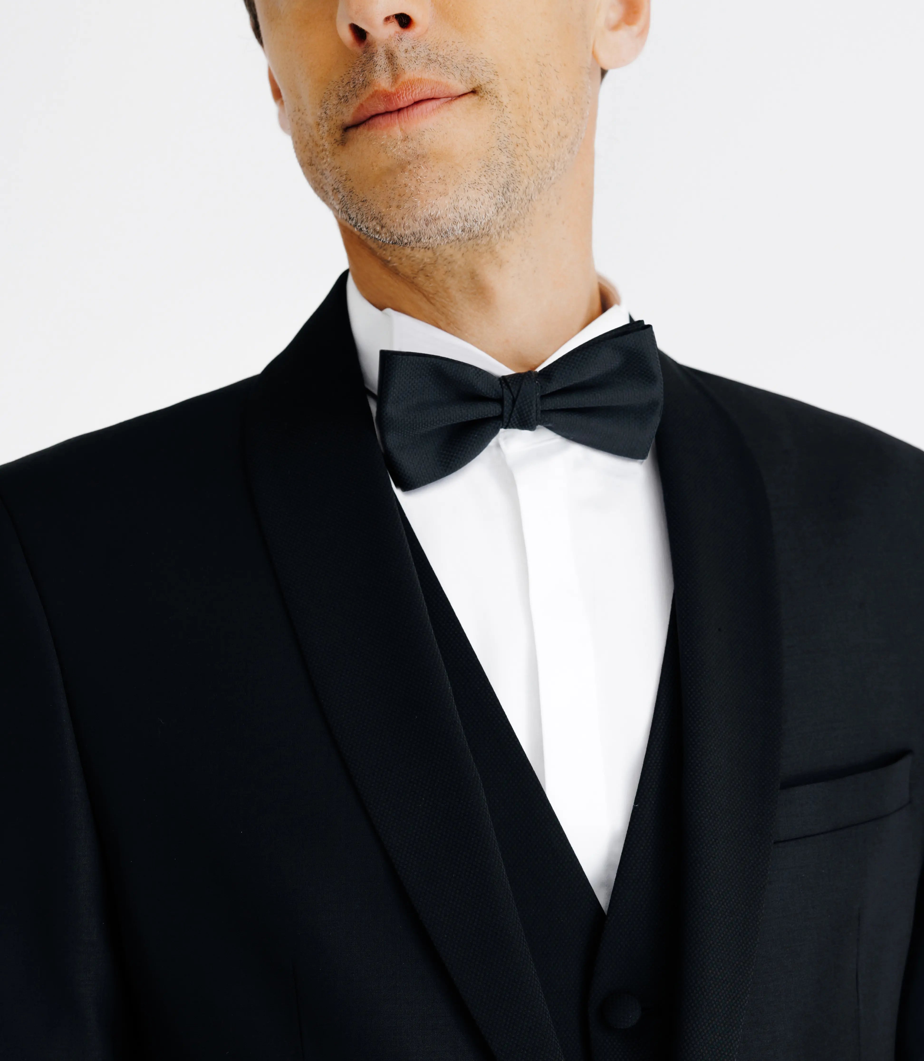 Costume col châle noir - IZAC