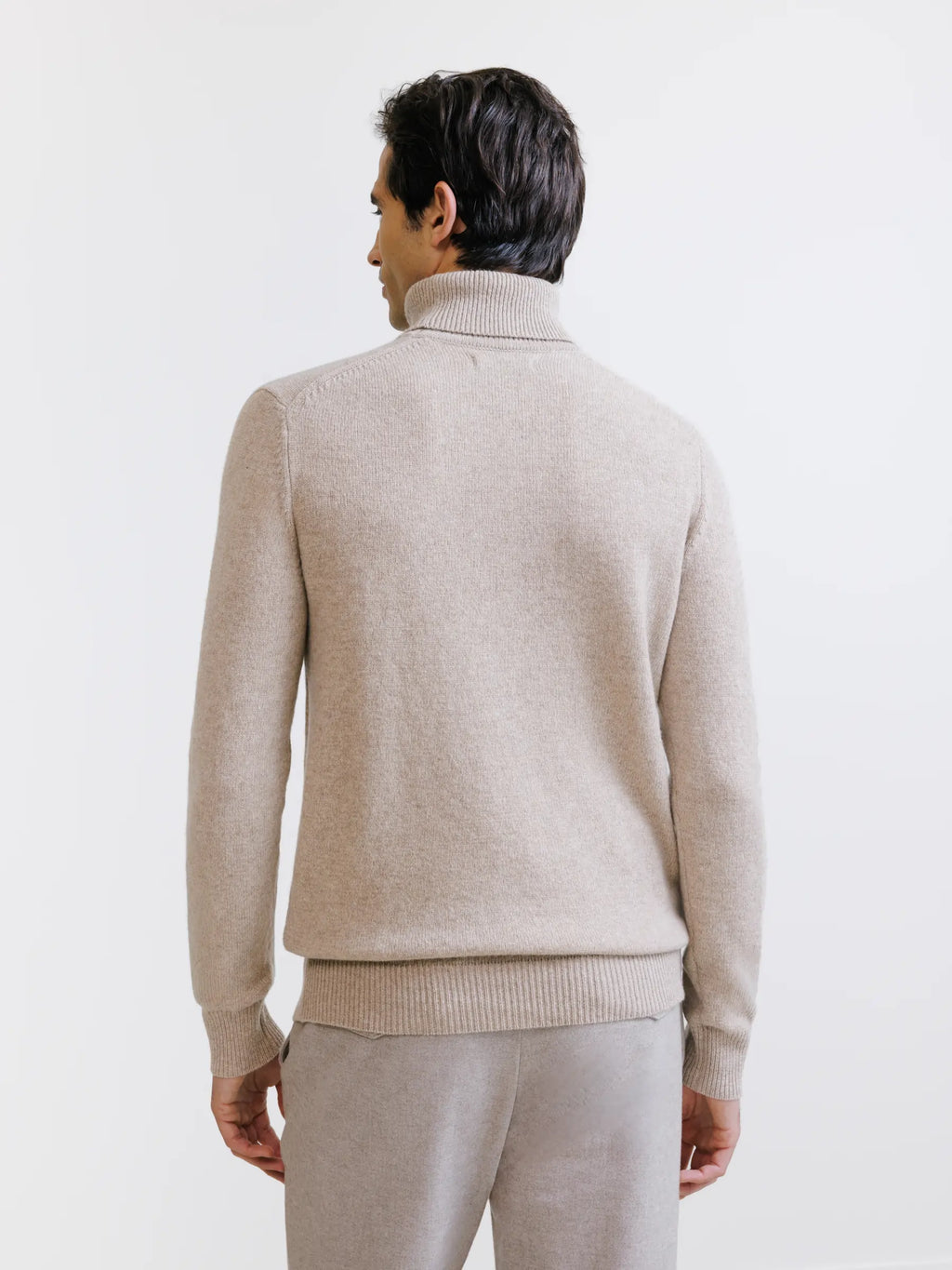 Pull en laine col roulé beige - IZAC