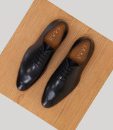 Richelieu en cuir noir - IZAC