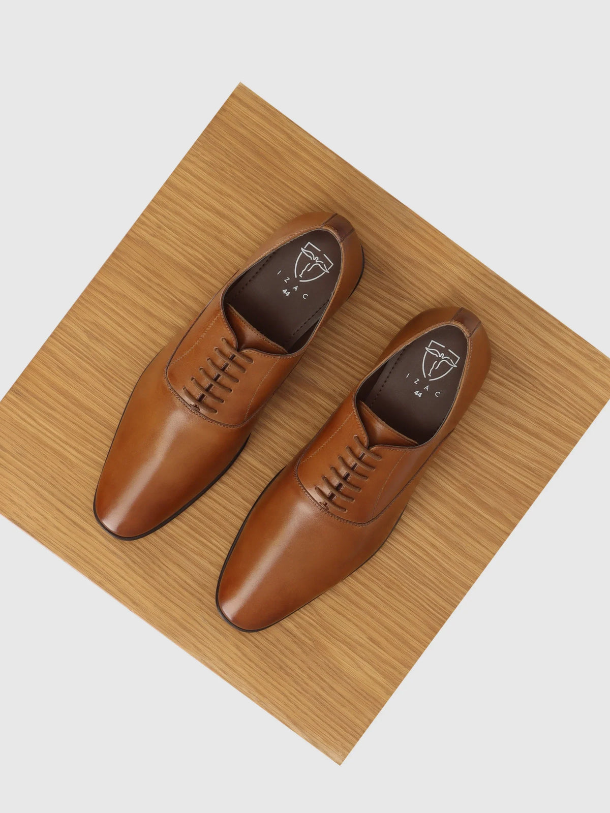 Richelieu en cuir marron - IZAC
